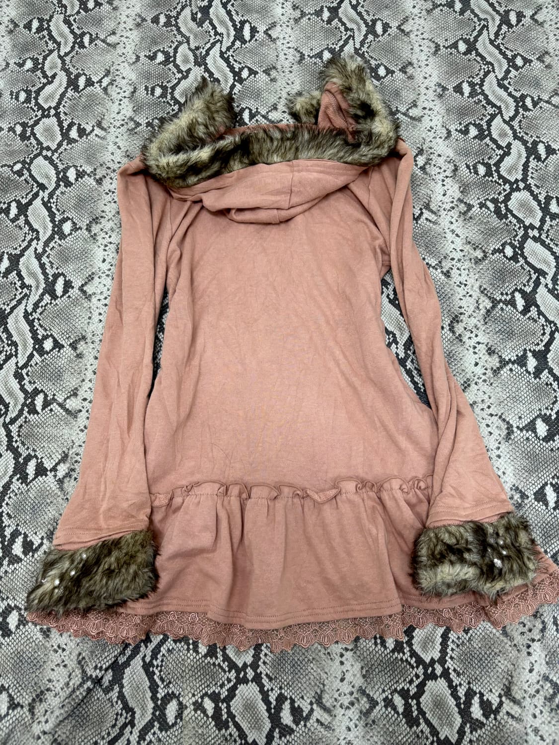 “AXES FEMME” Rare Design Lace Detail Fur 상품이미지8