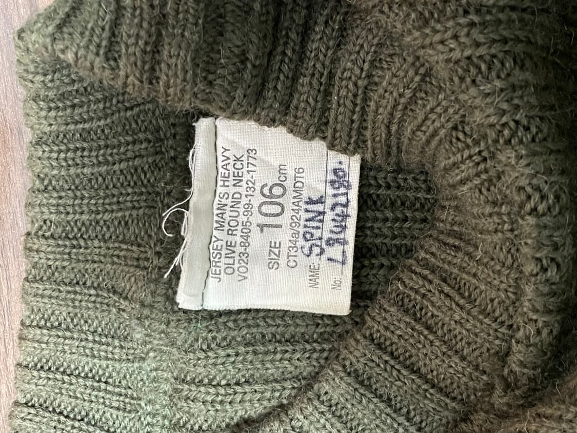 90's British Army Heavy Wool Sweater 상품이미지2