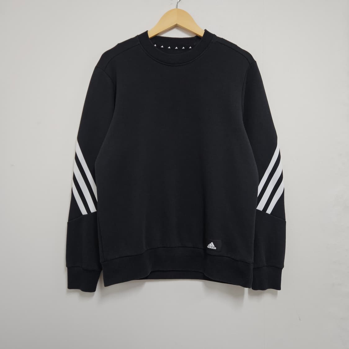 아디다스 삼선 검흰 맨투맨 L 100 상품이미지2