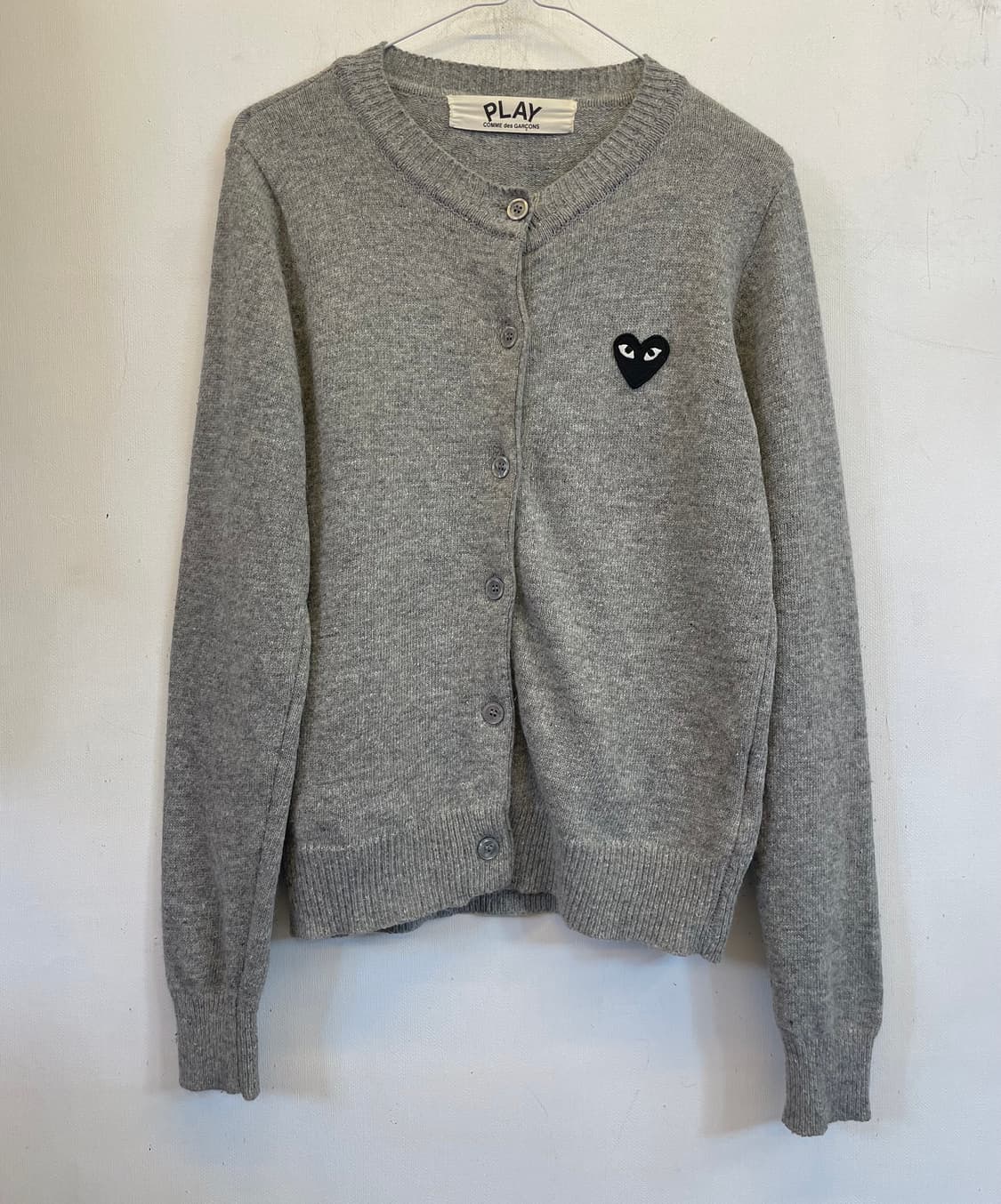 꼼데가르송 PLAY 가디건 그레이 XS 상품이미지1