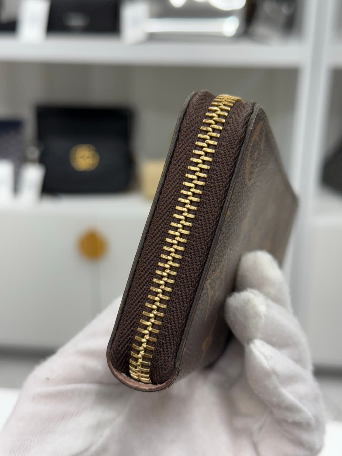 [OS] 루이비통 모노그램 클레망스 지퍼 장지갑 상품이미지3