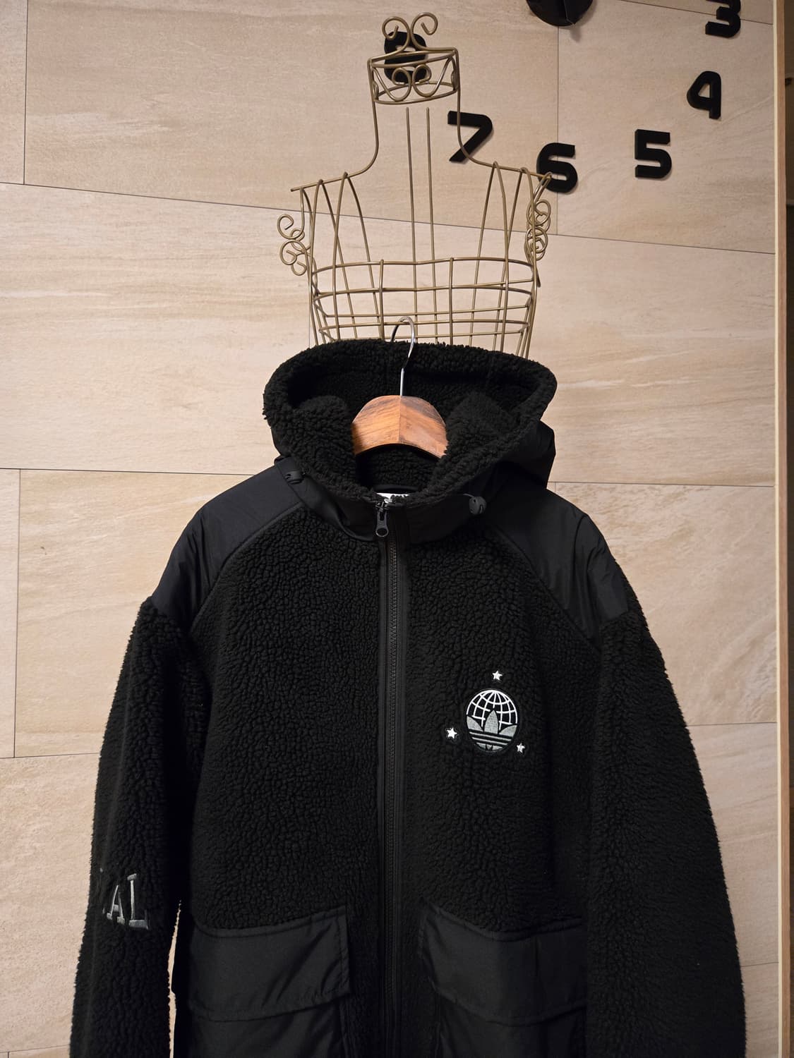 [L] 아디다스 남성 플리스 후드 집업 자켓 상품이미지3