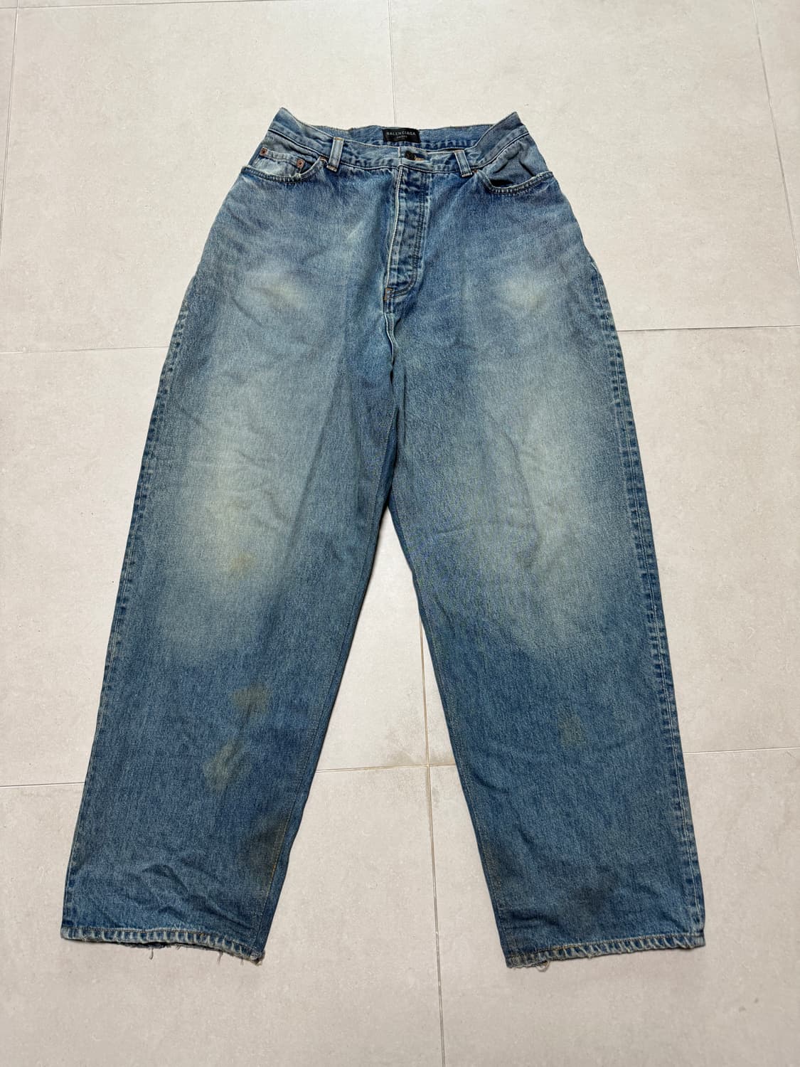 발렌시아가 라지 배기 진 논코팅 상품이미지1