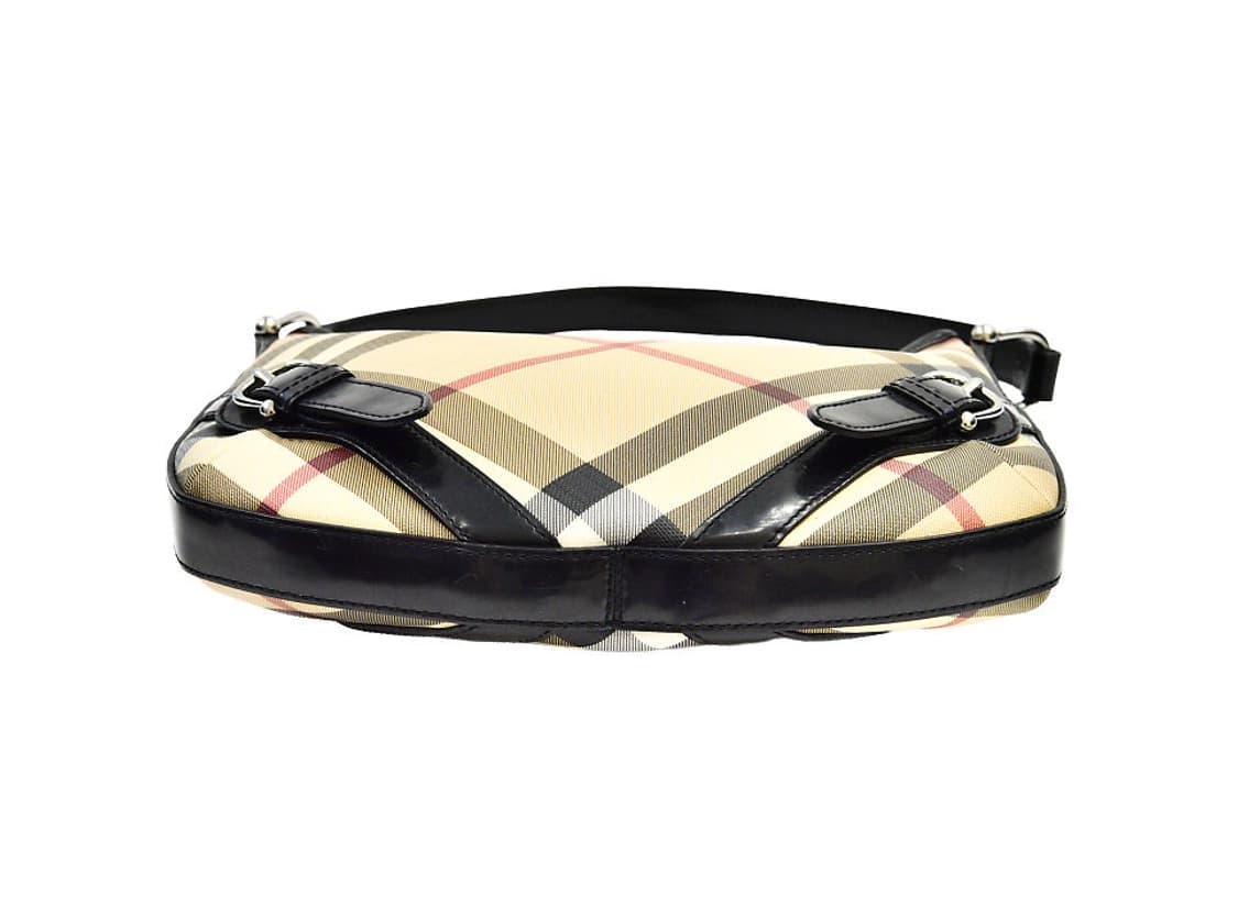 버버리 노바체크 PVC 호보백(정품) 상품이미지5