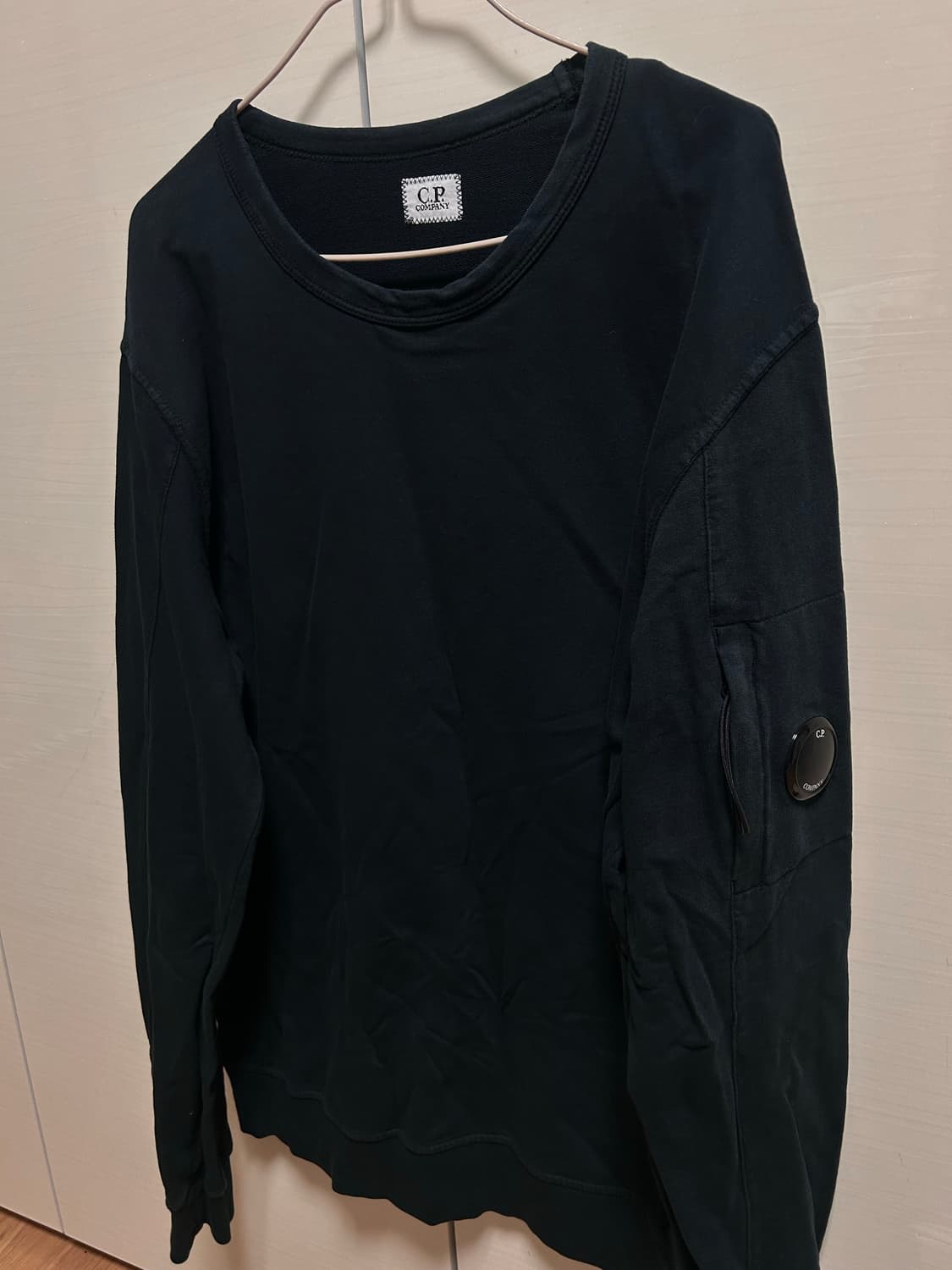 (정품) CP 컴퍼니 블랙 남성 맨투맨 L 상품이미지2