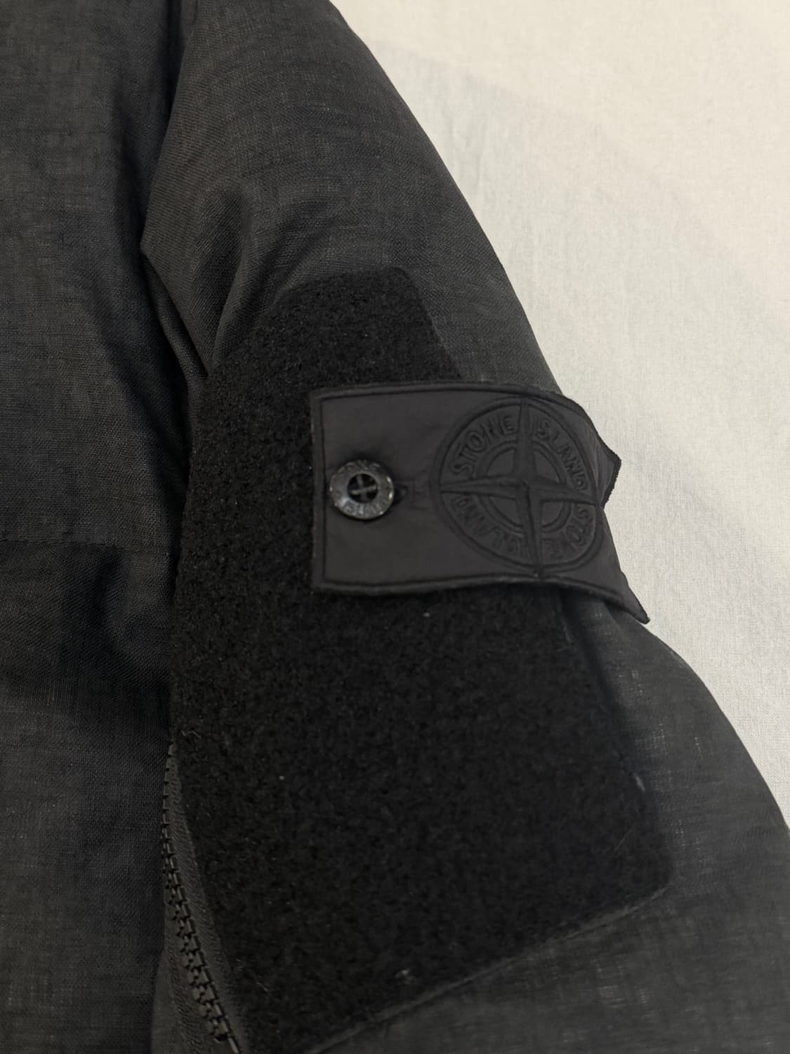 스톤아일랜드 20fw 쉐도우프로젝트 린넨 패딩 블랙 상품이미지2