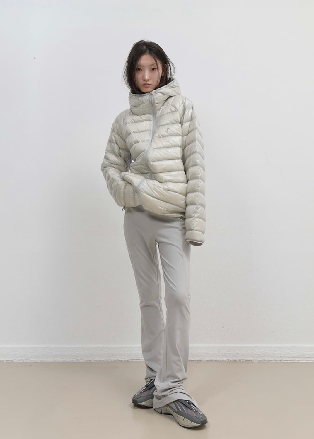 오호스 라이트다운 후드 패딩 경량패딩 그레이 상품이미지1