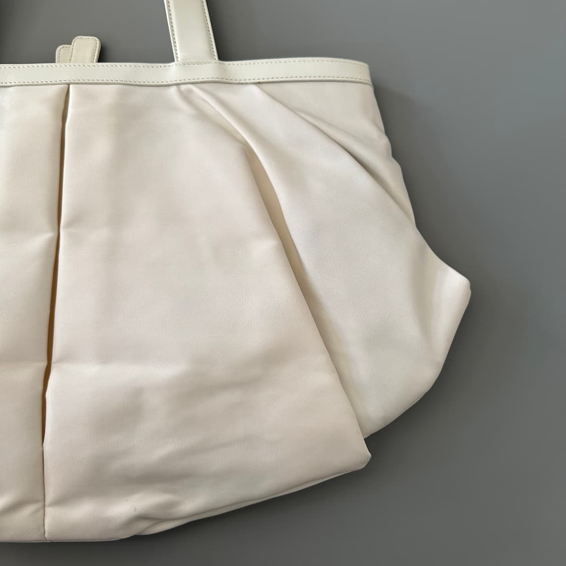 이세이미야케 issey miyake 토트백 상품이미지3