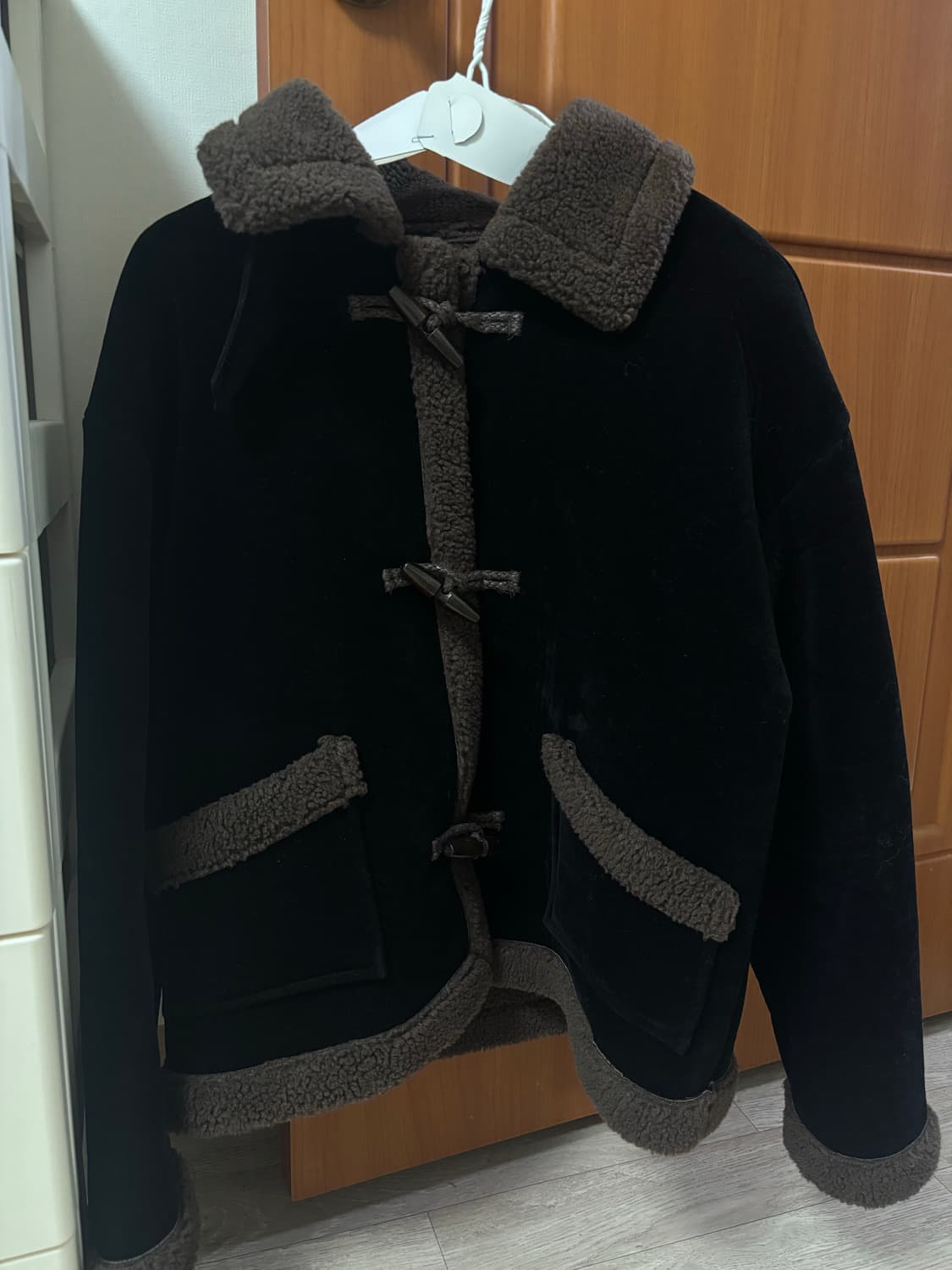 라퍼지포우먼(오로)무스탕 m사이즈 상품이미지2