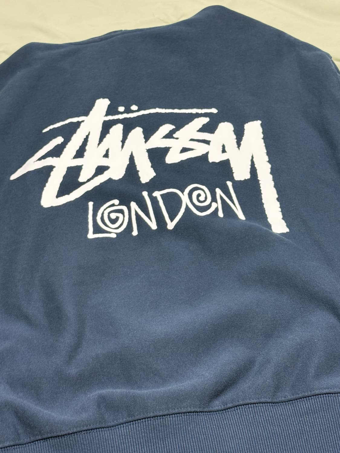 스투시 런던 후드집업 상품이미지2