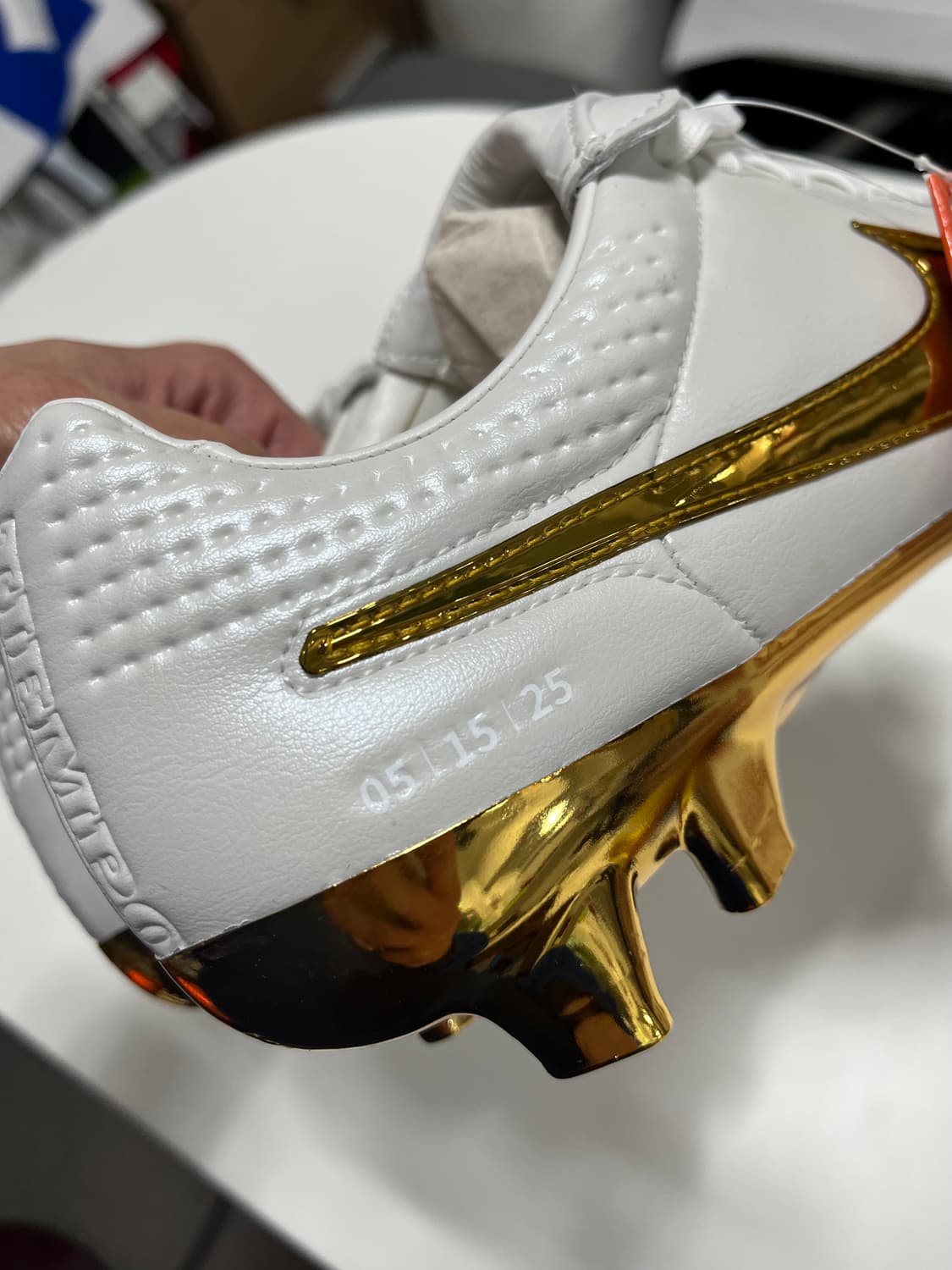 나이키 티엠포 레전드 FG 'R10' 스페셜 에디션 (새제품) 상품이미지8