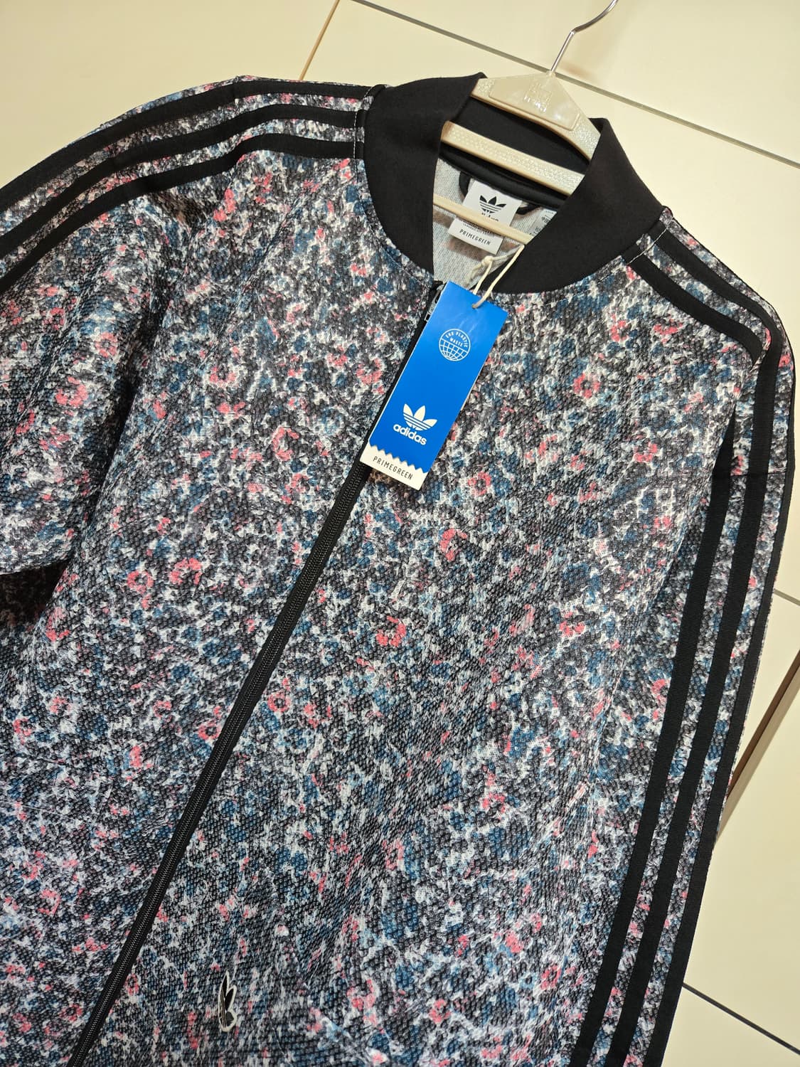 아디다스 플라워패턴 트랙탑 (택달린새상품) 상품이미지3