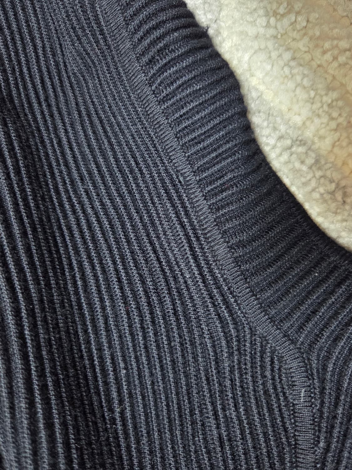 꼼뜨와 데 꼬또니에 블랙 니트 가디건 상품이미지5