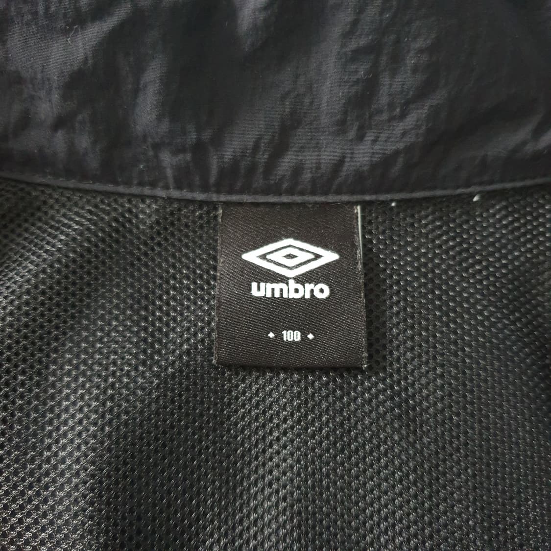 [무료배송] UMBRO 트레이닝 자켓 상품이미지2