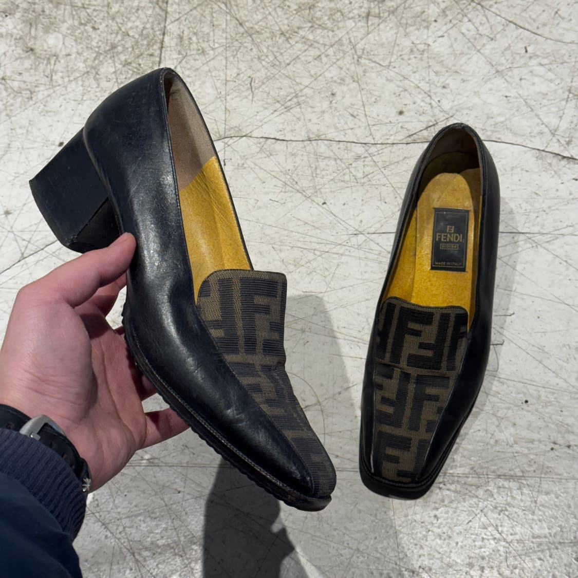 Fendi 펜디 주카 펌프스 로퍼 37.5 (245) 상품이미지1