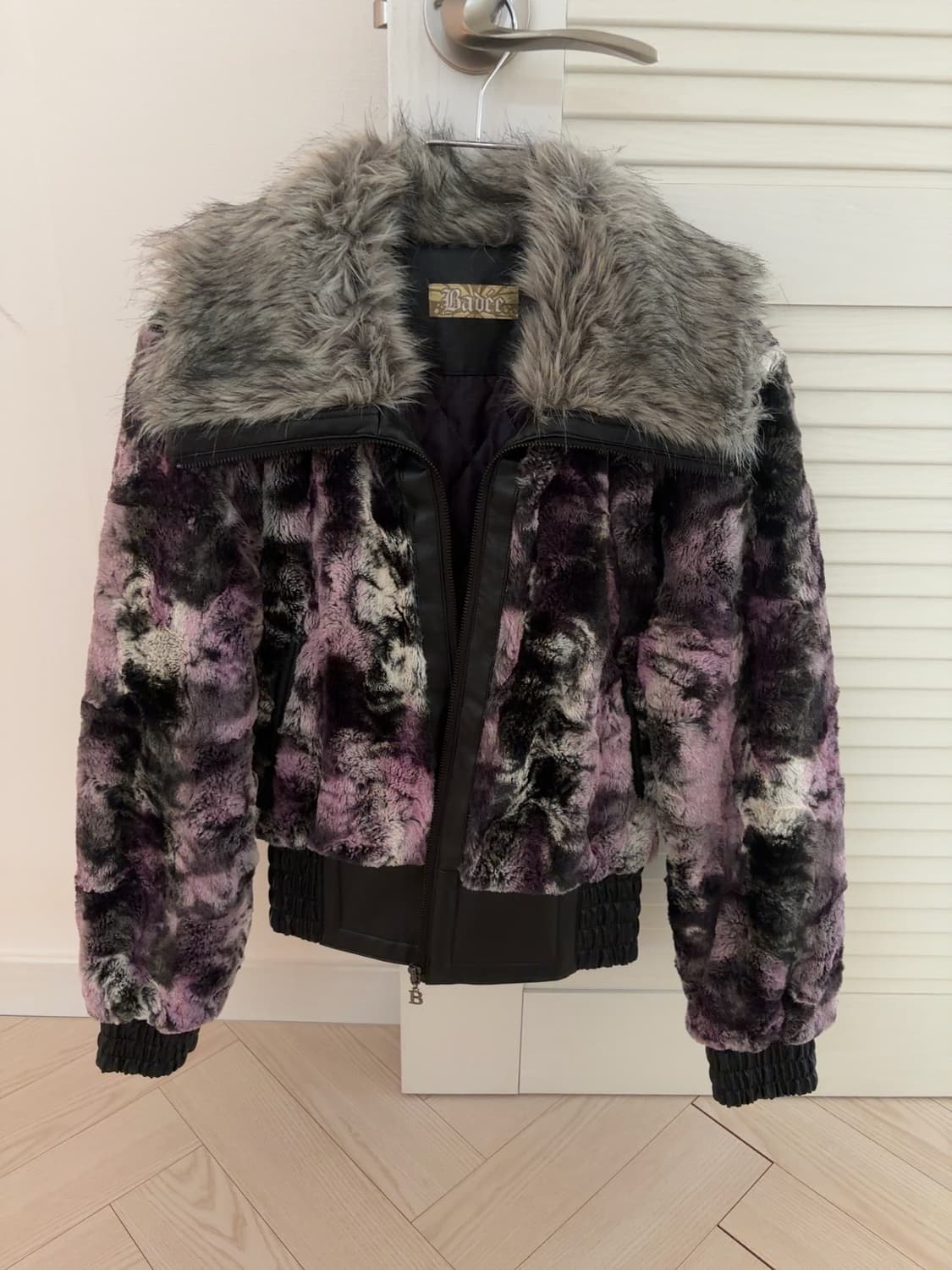 배디 BADEE FAUX FUR JACKET [PURPLE] 상품이미지1