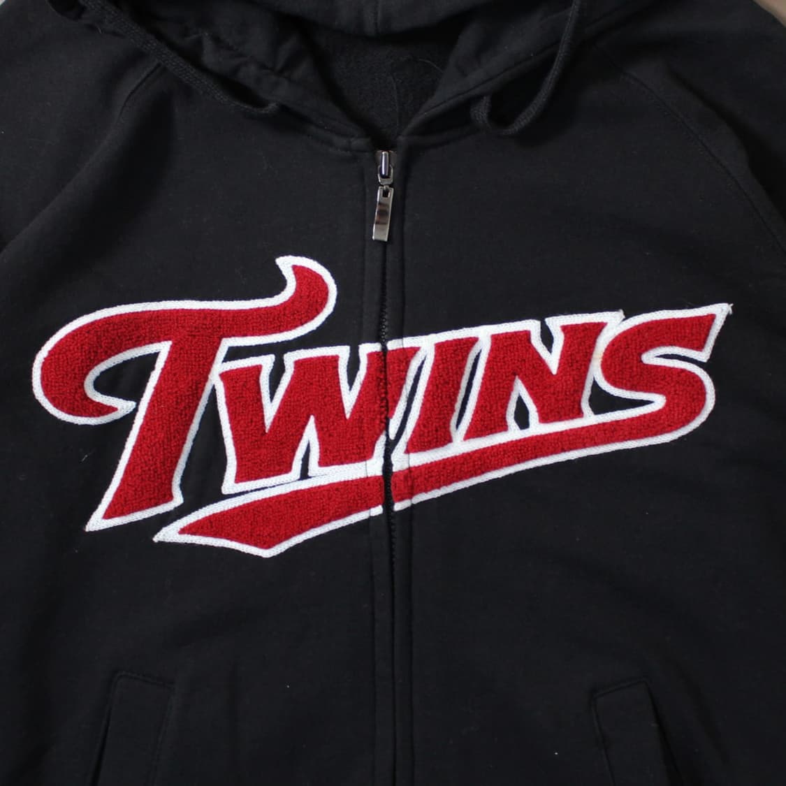 Lg 트윈스 블랙 후드집업 상품이미지2