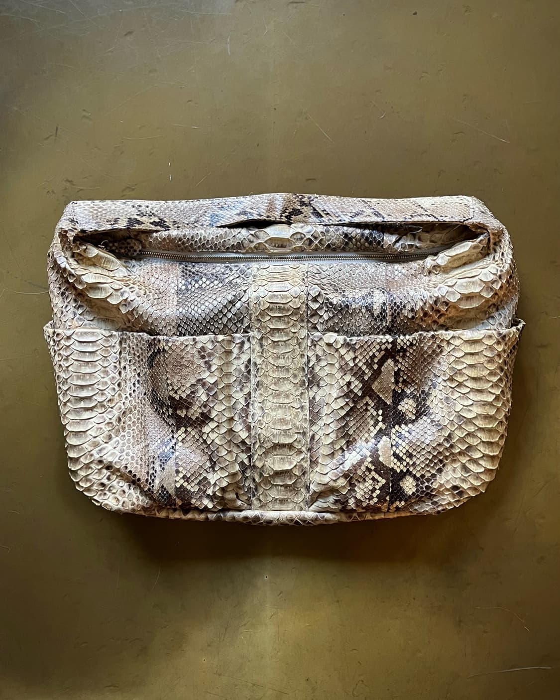 TALLI Real Python Skin Tank Shoulder Bag 상품이미지3