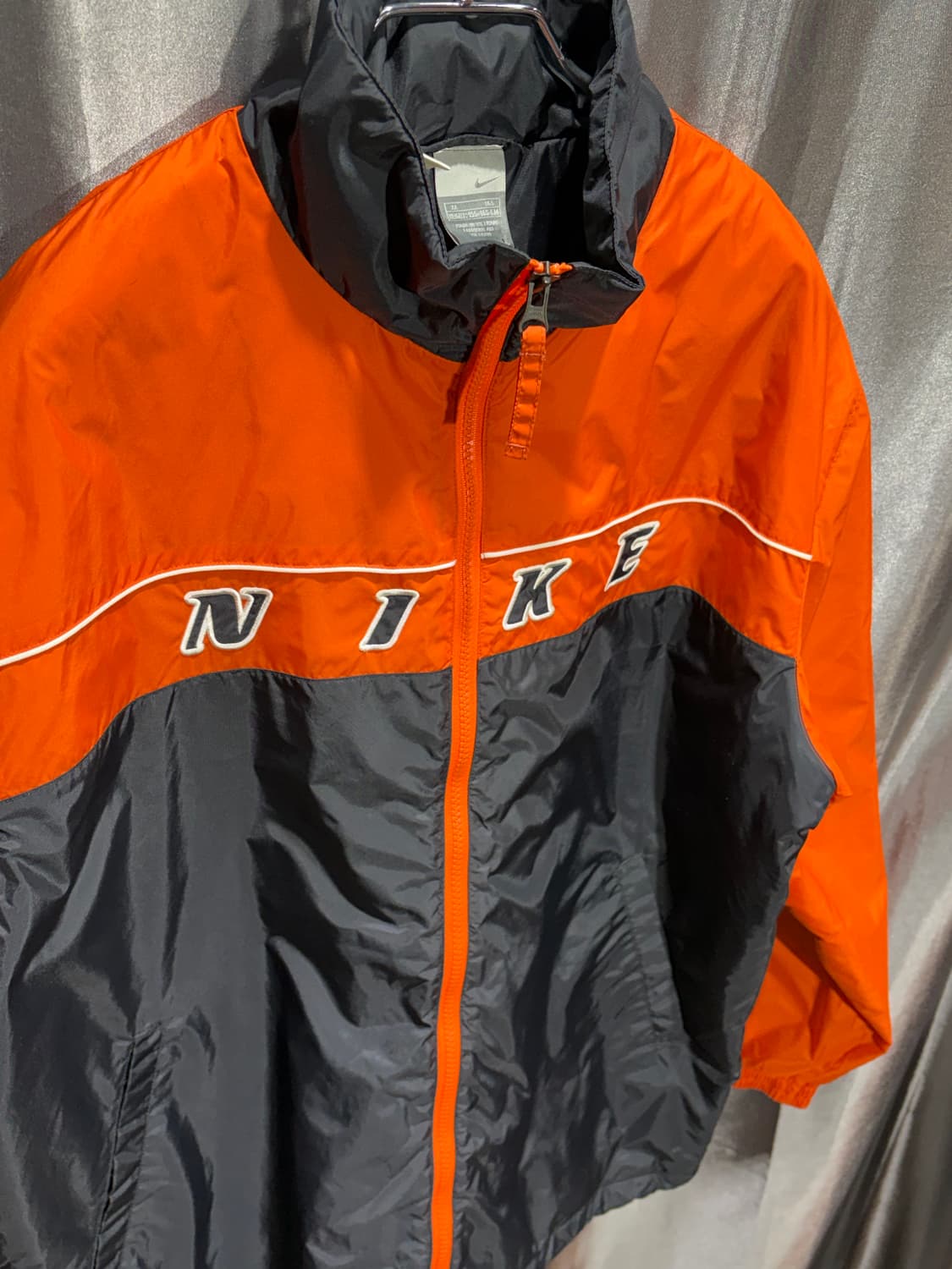 XL 나이키 스우시 스펠링 로고 오렌지 배색 나일론 자켓 상품이미지6