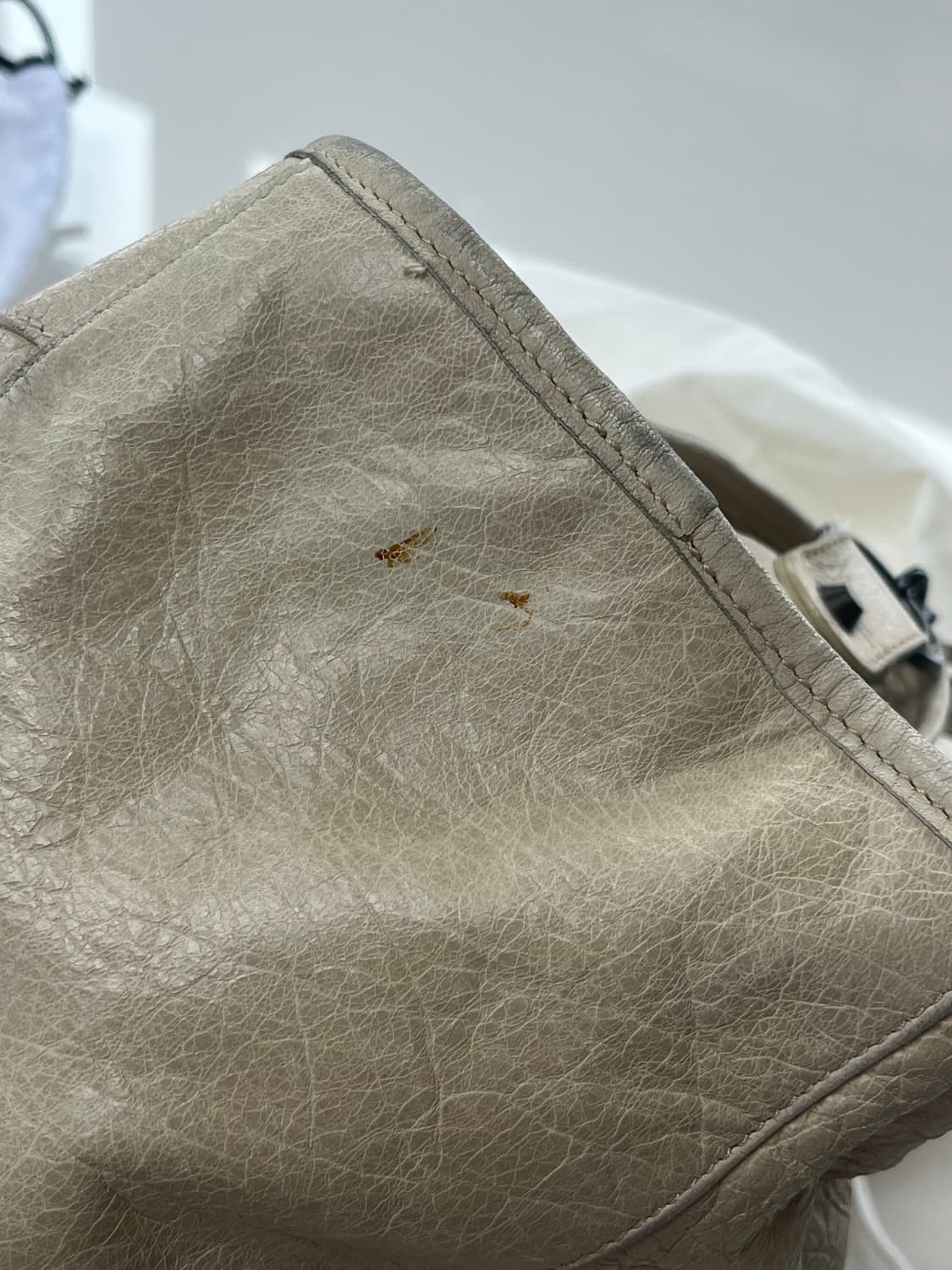 발렌시아가 모터백 베이지 라지 상품이미지7