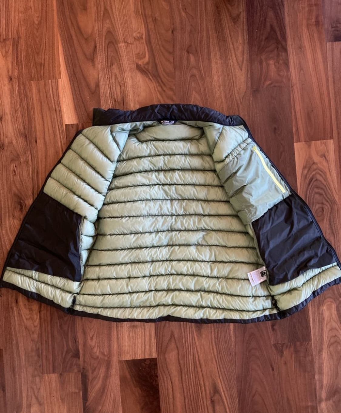 아크테릭스 세륨 베스트 희귀 컬러 xl사이즈 판매합니다 상품이미지5