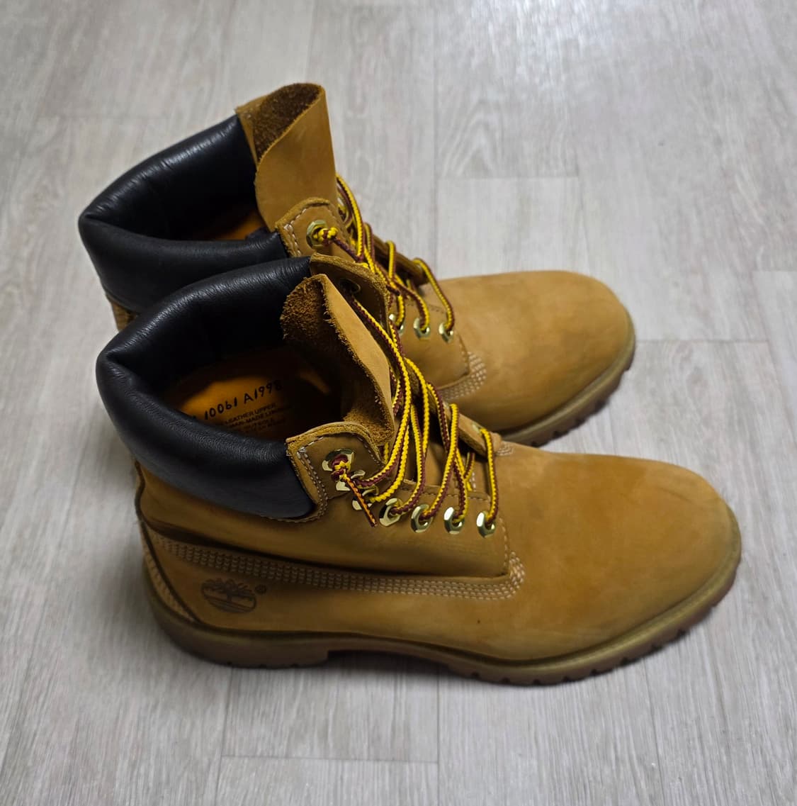 [8M 260]팀버랜드 6인치 워터프루프 프리미엄 누벅부츠 상품이미지6