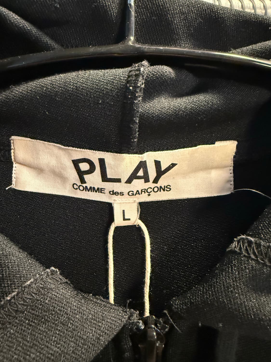 L 꼼데가르송 COMME des GARCONS 하트 와펜 집업 후드 블랙 상품이미지5