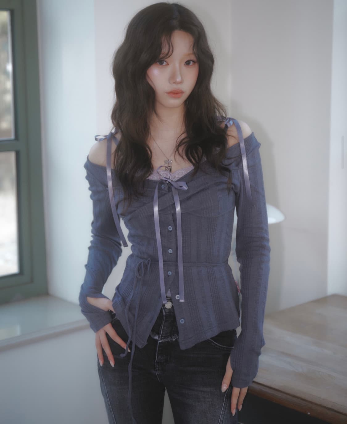 뉴얼린 로지탑 차콜 리본 슬리브리스 일괄  상품이미지1