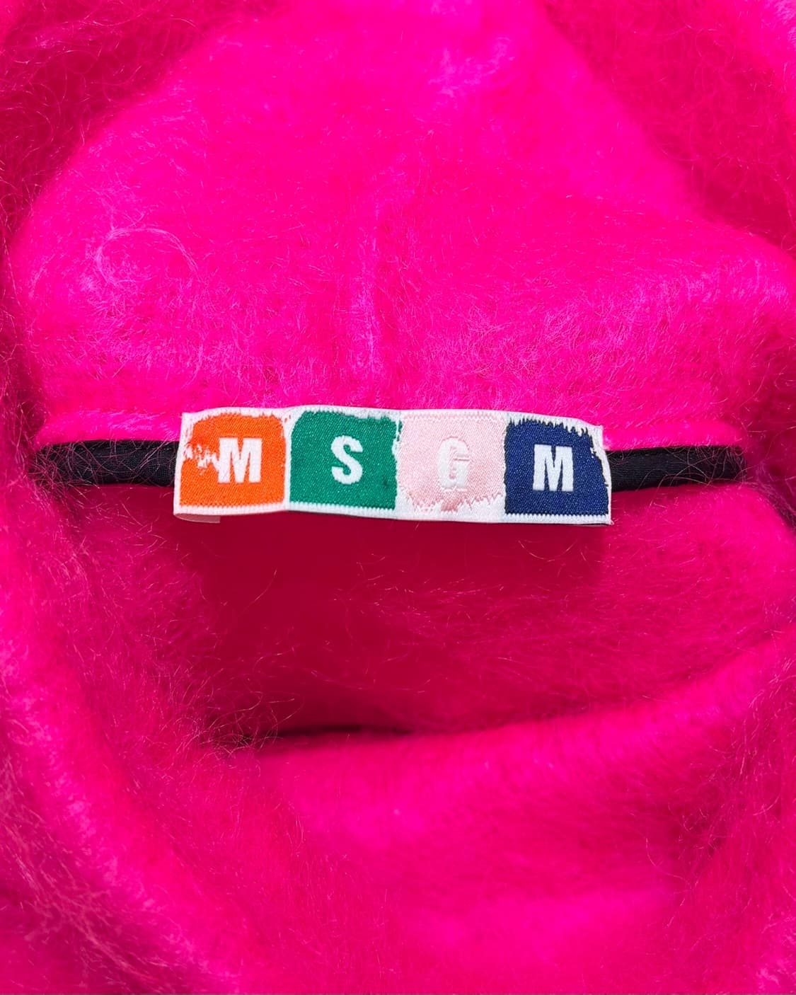 msgm 핑크 모헤어 울 블랜드 슬리브리스 터틀넥 탑 상품이미지7