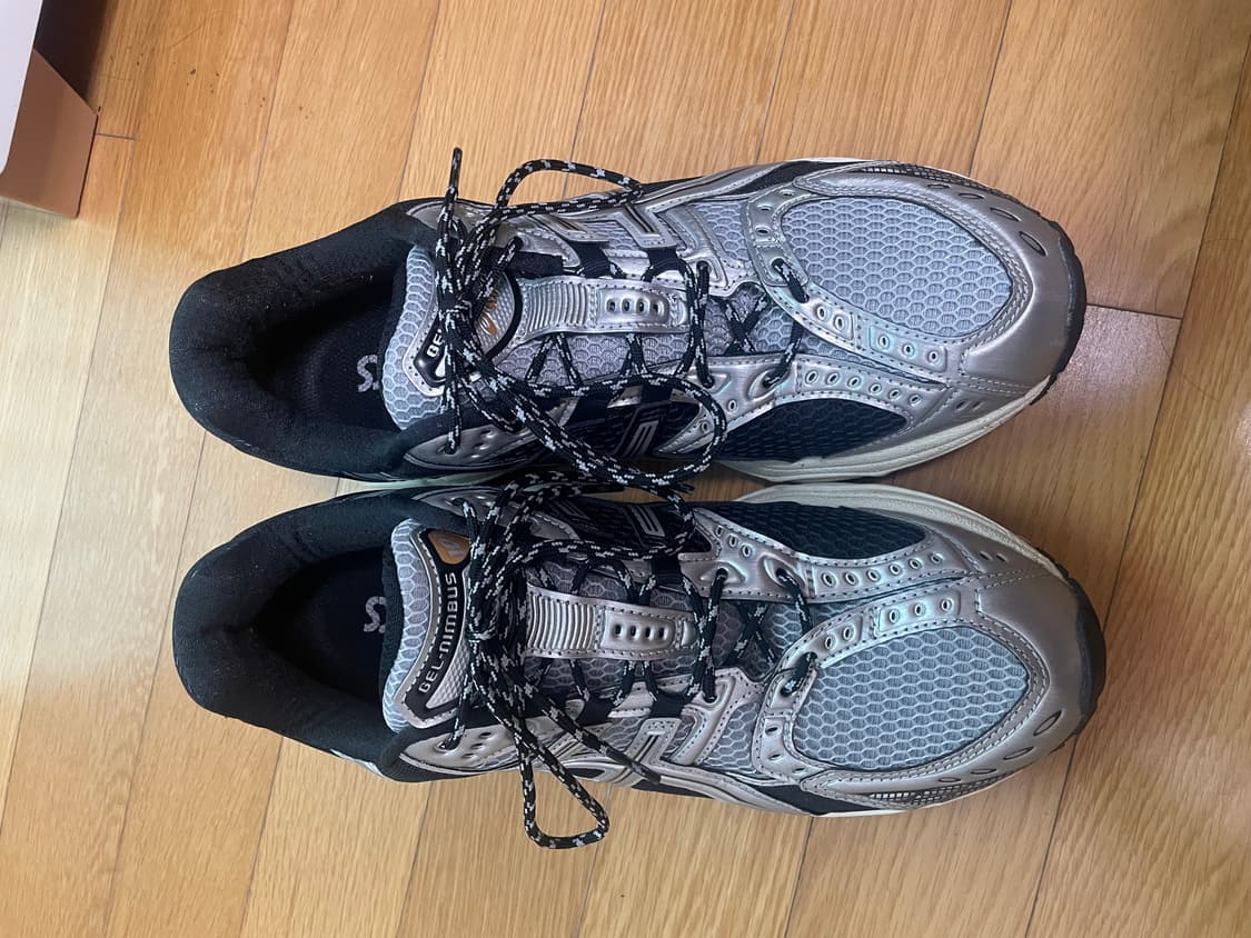 아식스 젤 님버스 10.1 피드몬츠 그레이 퓨어 실버 275판매 상품이미지2