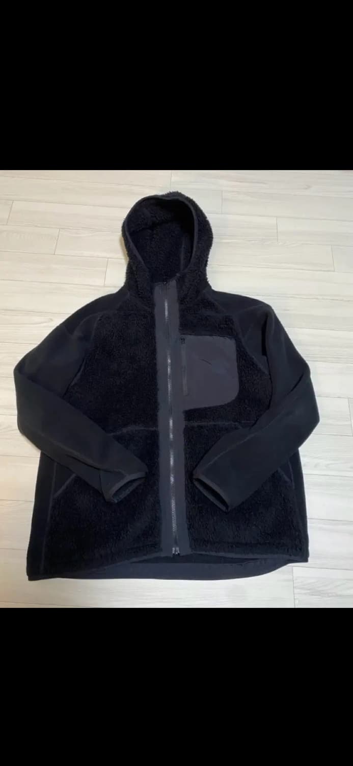 유니클로 화이트마운티니어링 후리스 L사이즈 상품이미지1