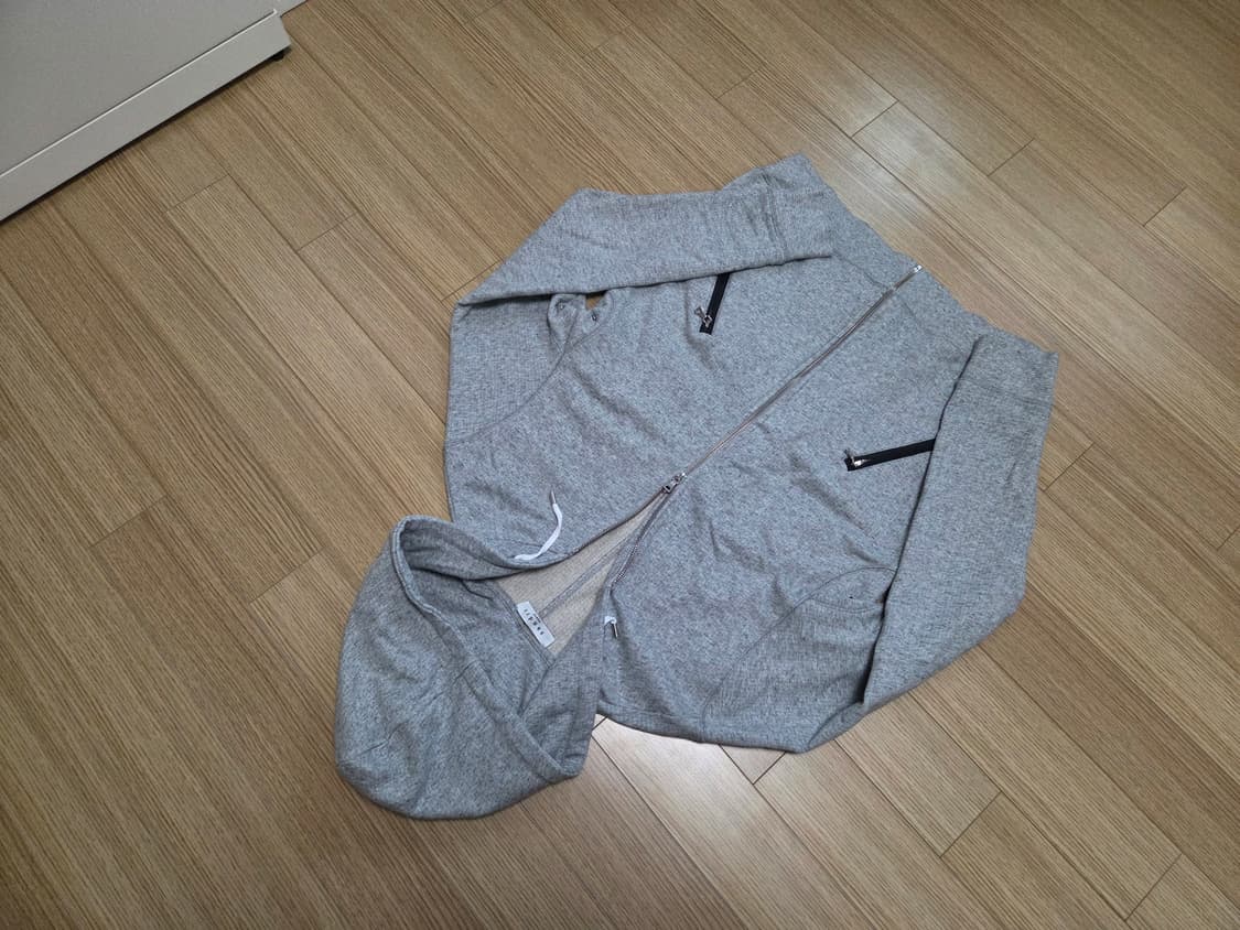 산드로 옴므 베이직 후드 집업  상품이미지9