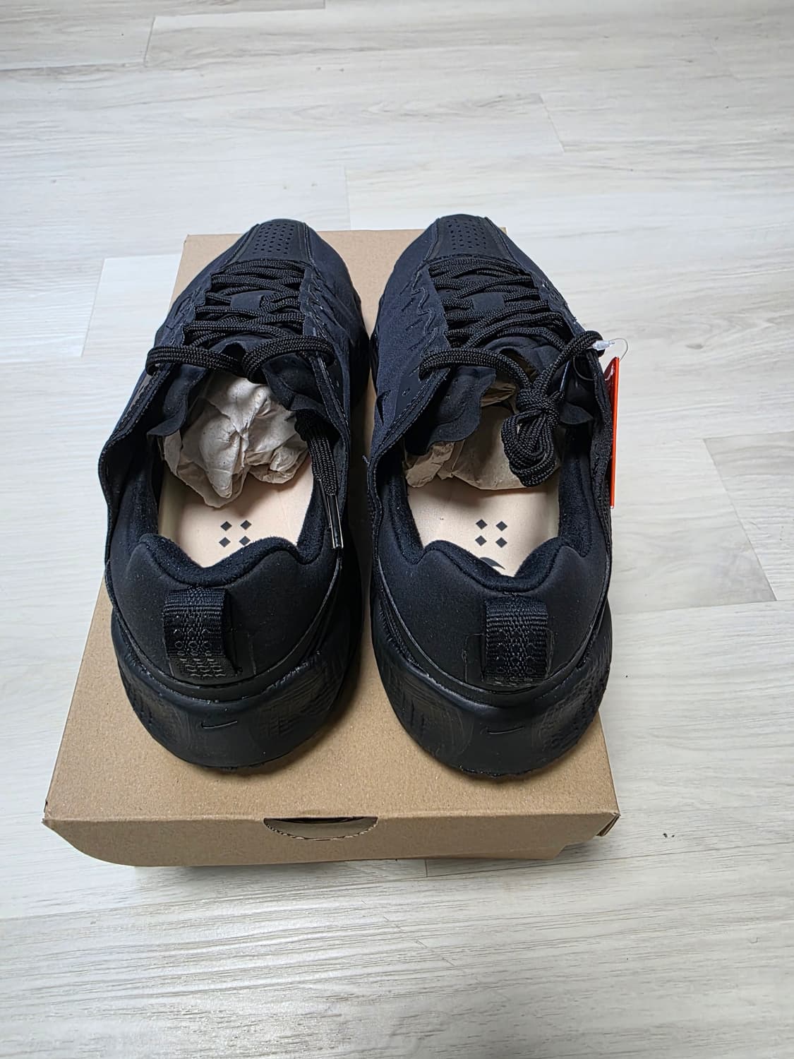 나이키 아바로버 상품이미지4