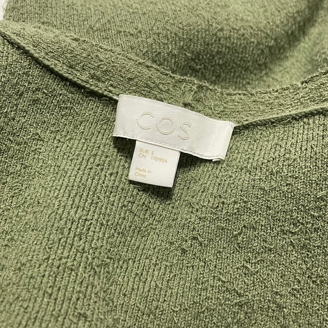 S) 코스 부클 브이넥 니트 베스트 상품이미지5