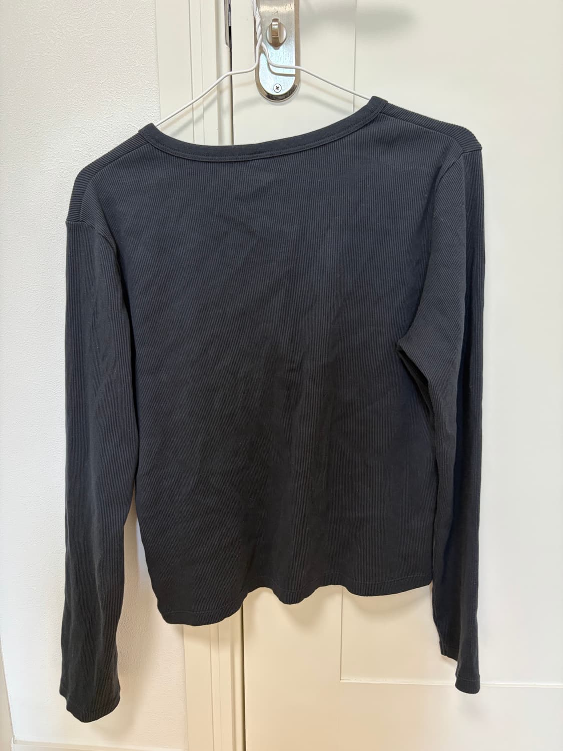 유니클로 헨리넥 티셔츠 (여자) 상품이미지3