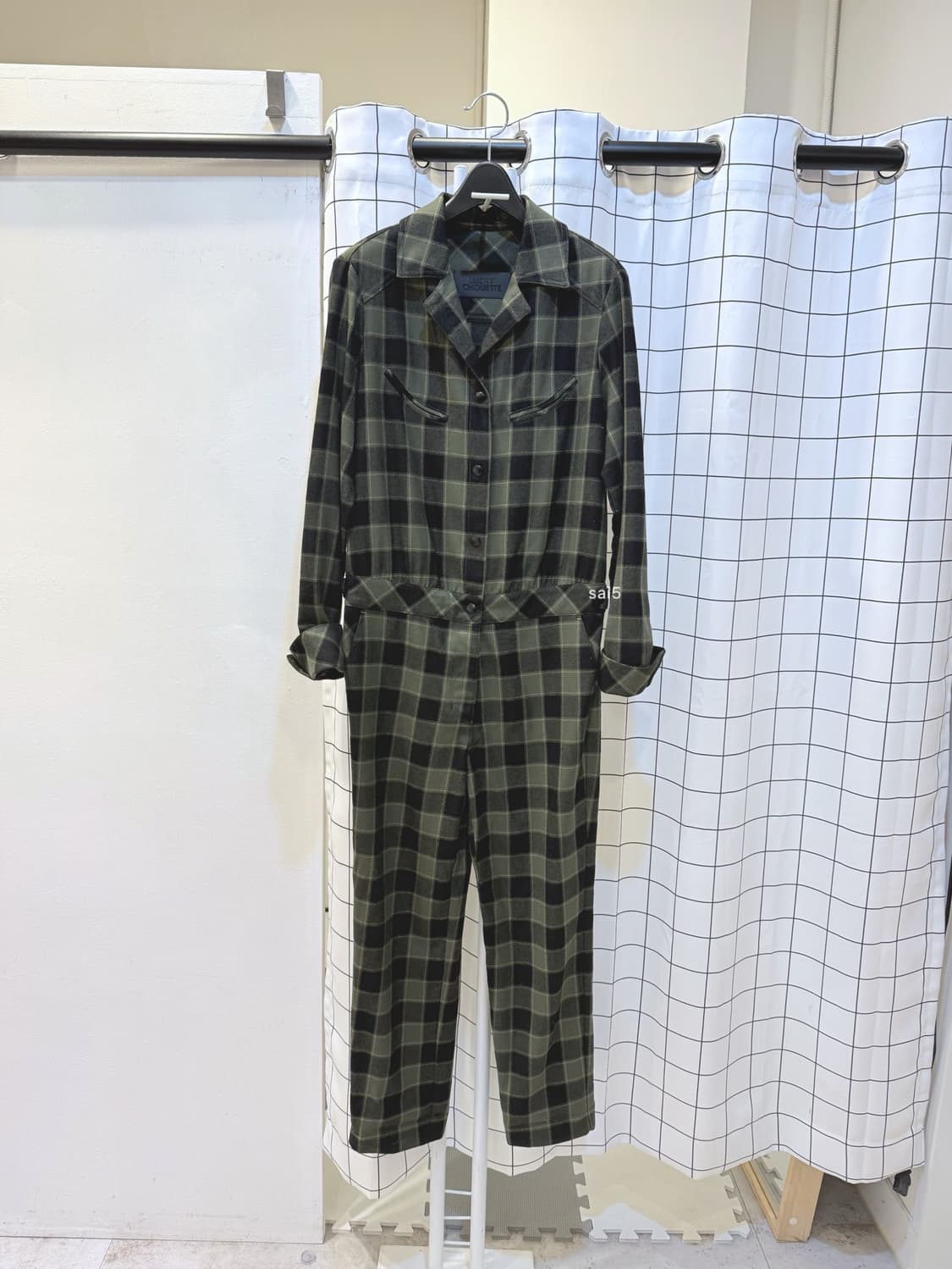 럭키슈에뜨 체크 점프수트 상품이미지1