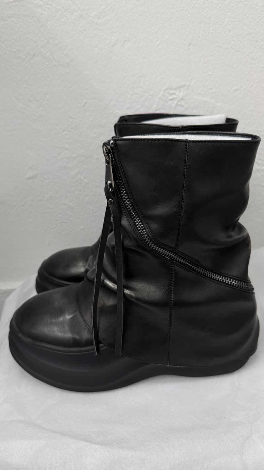 다이닛 지퍼 커브드 라인 플랫폼 부츠 상품이미지3