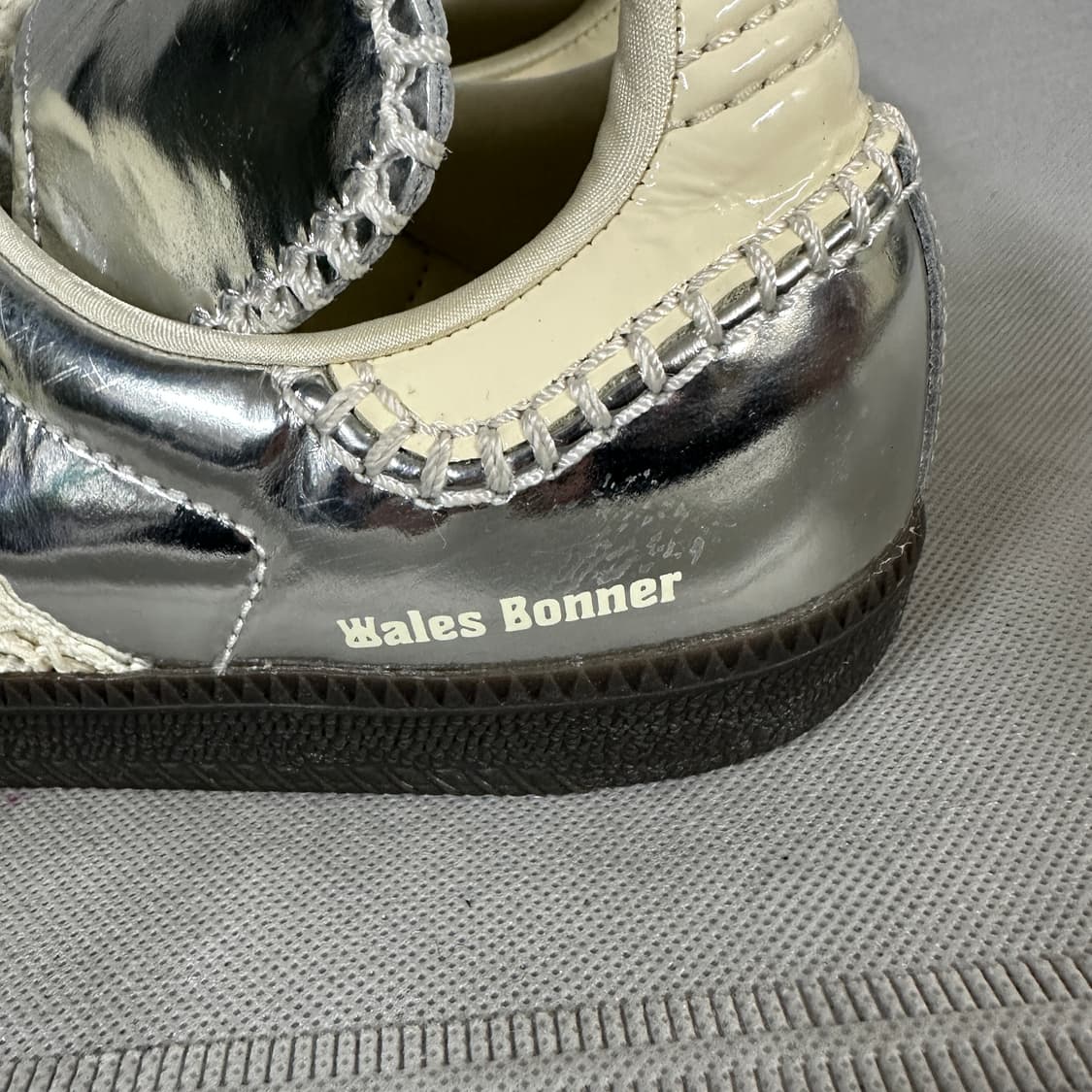 아디다스 x 웨일스 보너 삼바 실버 메탈릭 상품이미지5