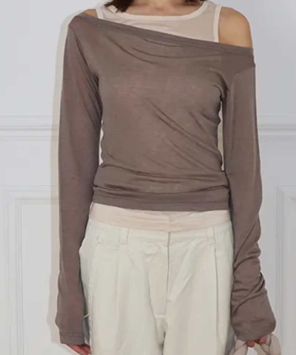 민더리 투웨이 시어 레이어드 탑 베이지 상품이미지5