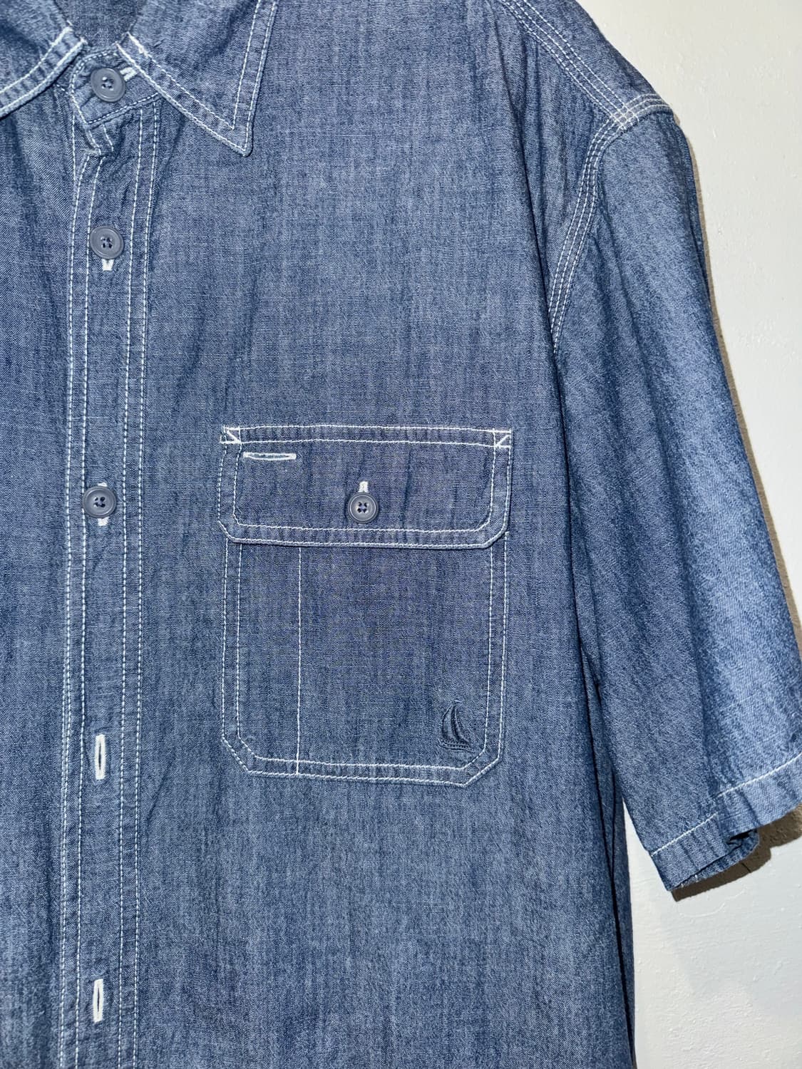 Jw anderson X uniqlo 셔츠 상품이미지3