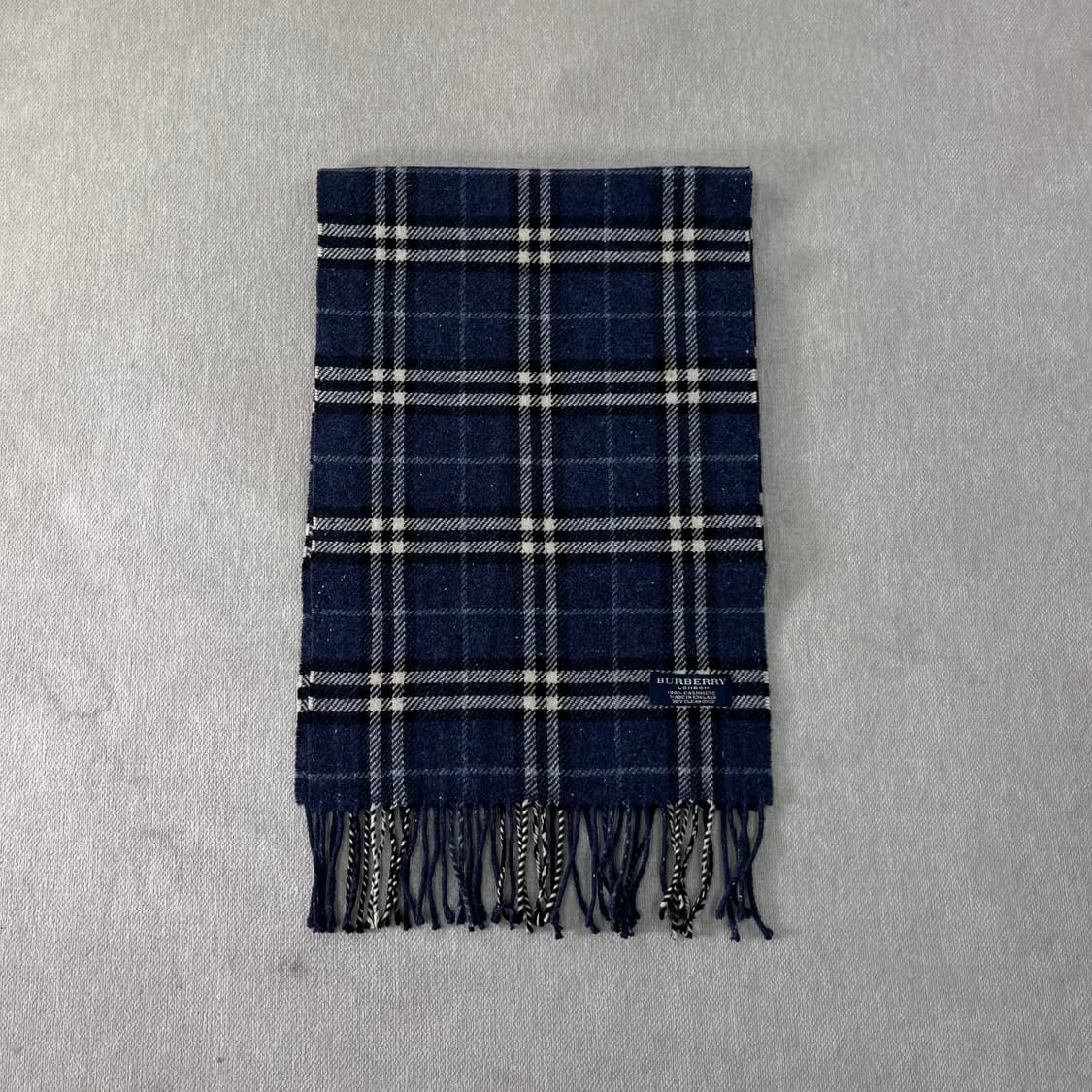 버버리 노바체크 캐시미어 딥블루 머플러  상품이미지2