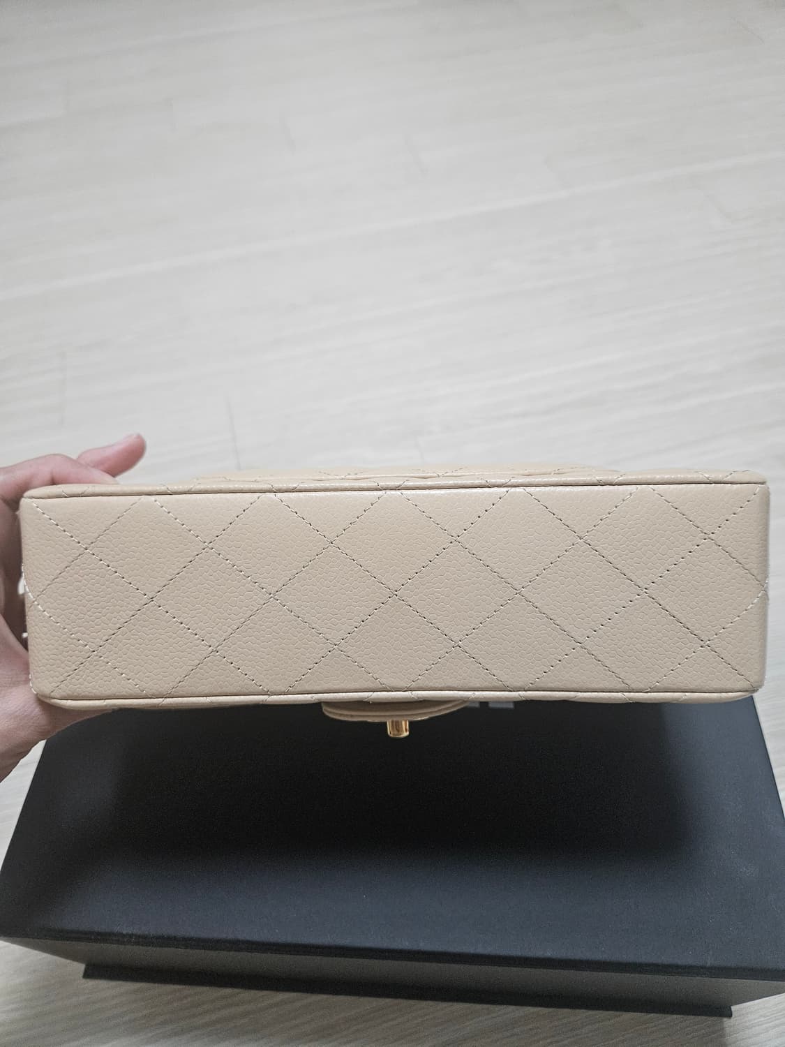 샤넬 클래식 스몰 베이지 내장칩 상품이미지6