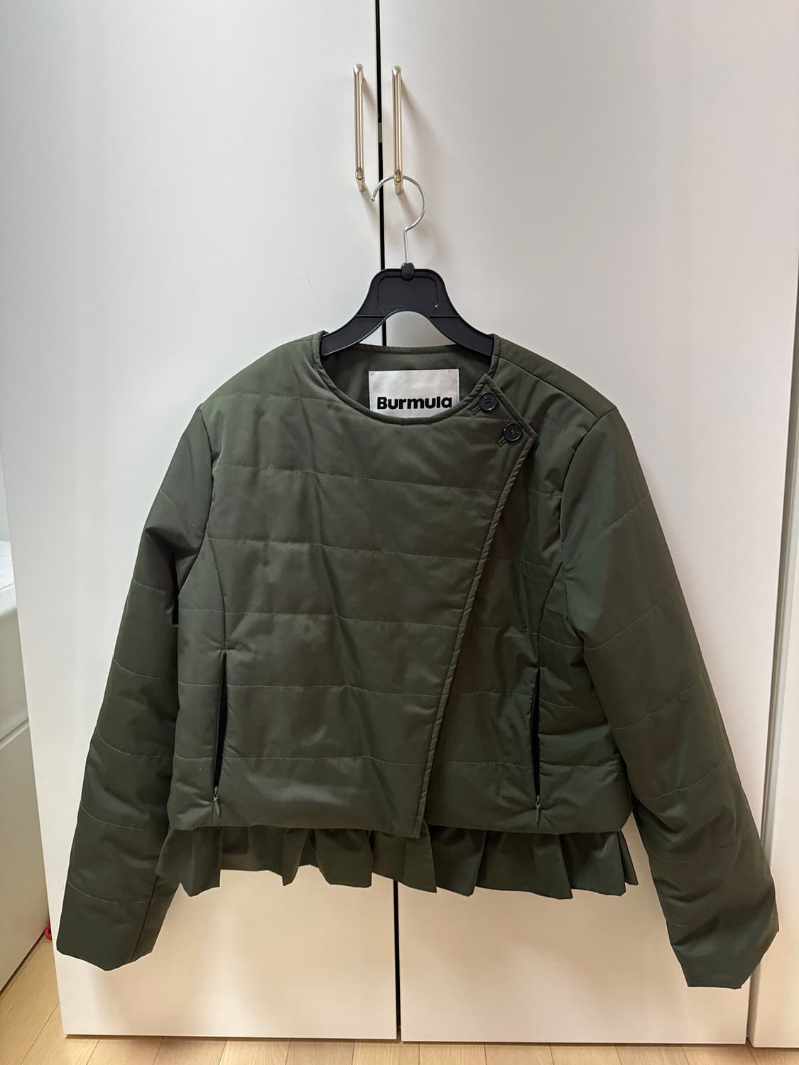 버뮬라 러플 패디드자켓 burmula rufflepadded jacket 상품이미지1