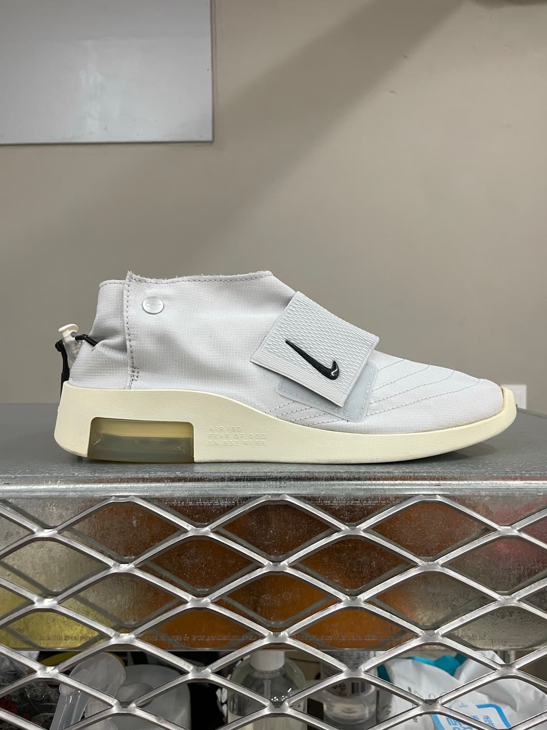 나이키 X 피어 오브 갓 모카신 퓨어 플레티넘 270 상품이미지4