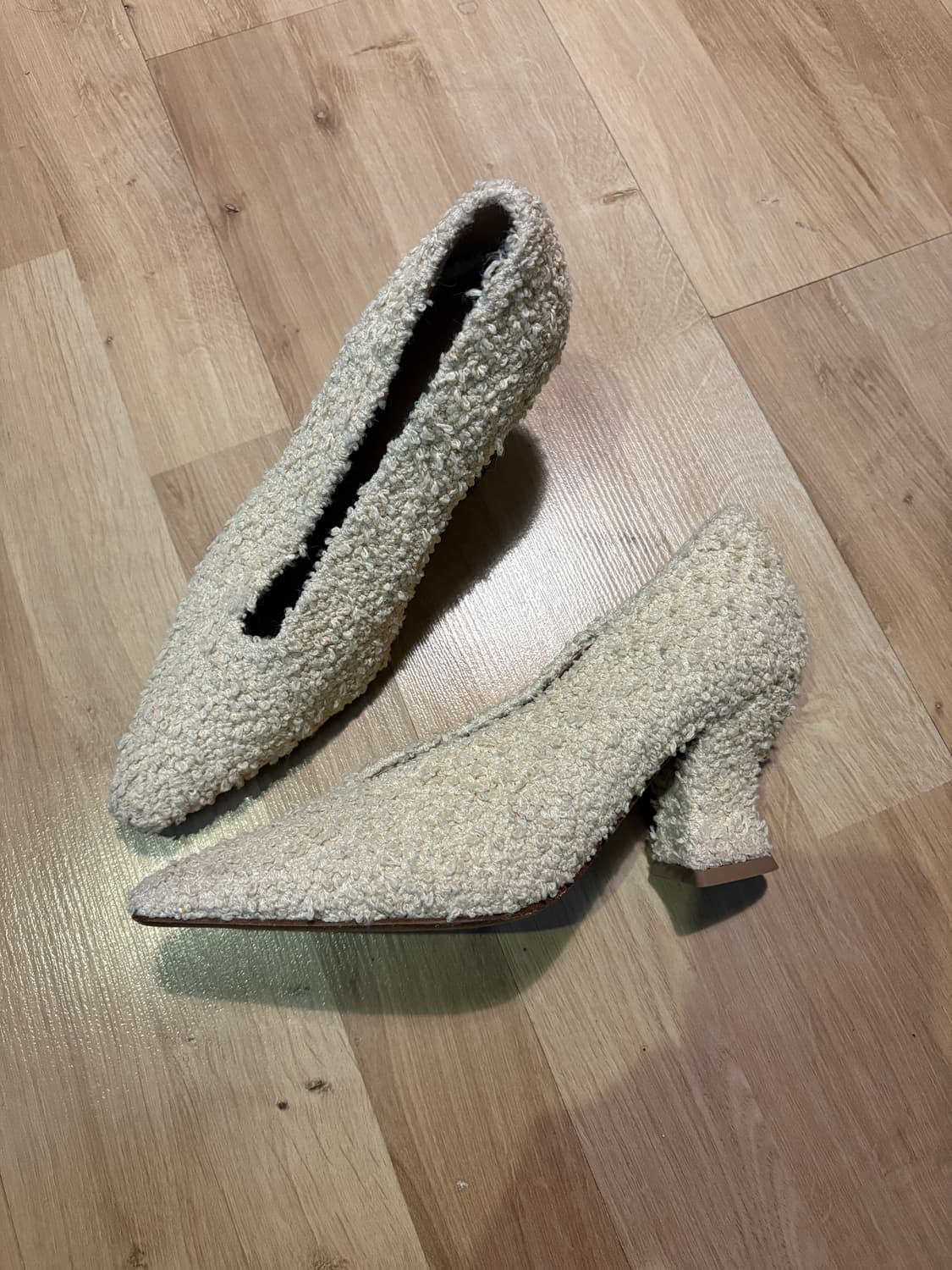 보테가베네타 부클힐 상품이미지1