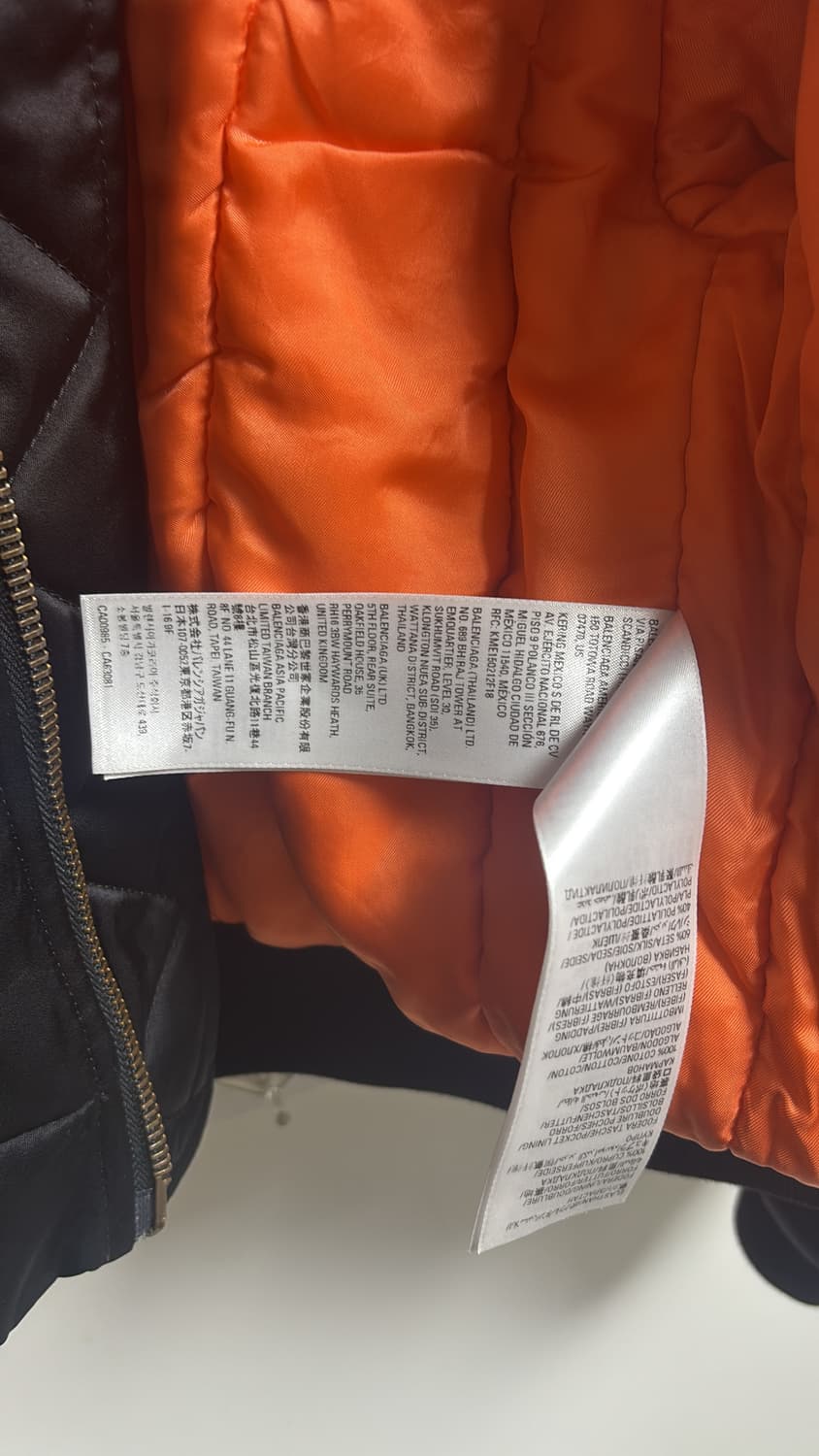 balenciaga ss23 runway shrunk bomber 상품이미지9