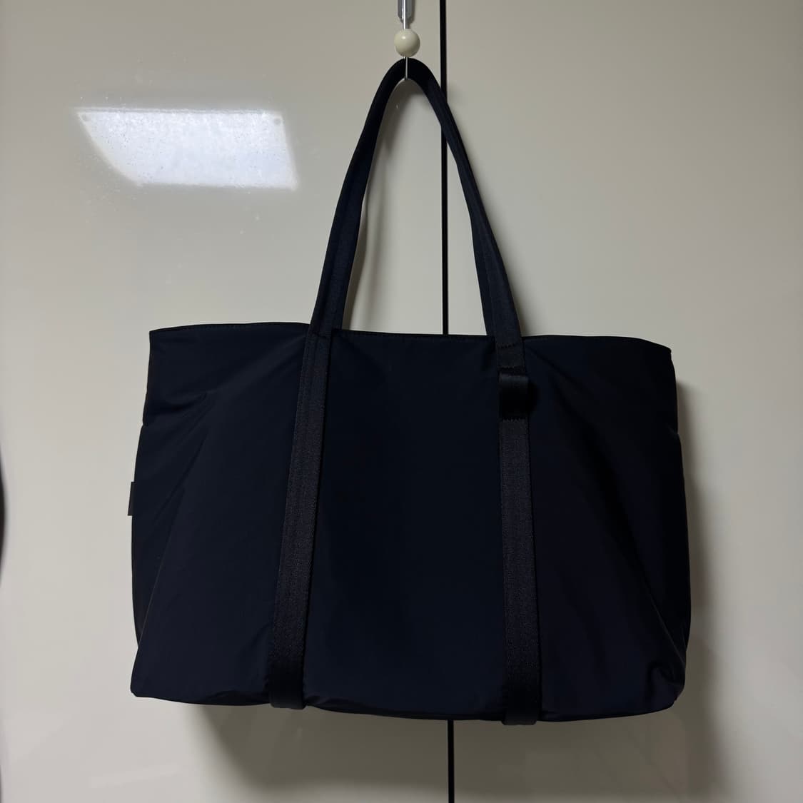 마지언타이틀 카페 토트백 02 블랙 상품이미지4