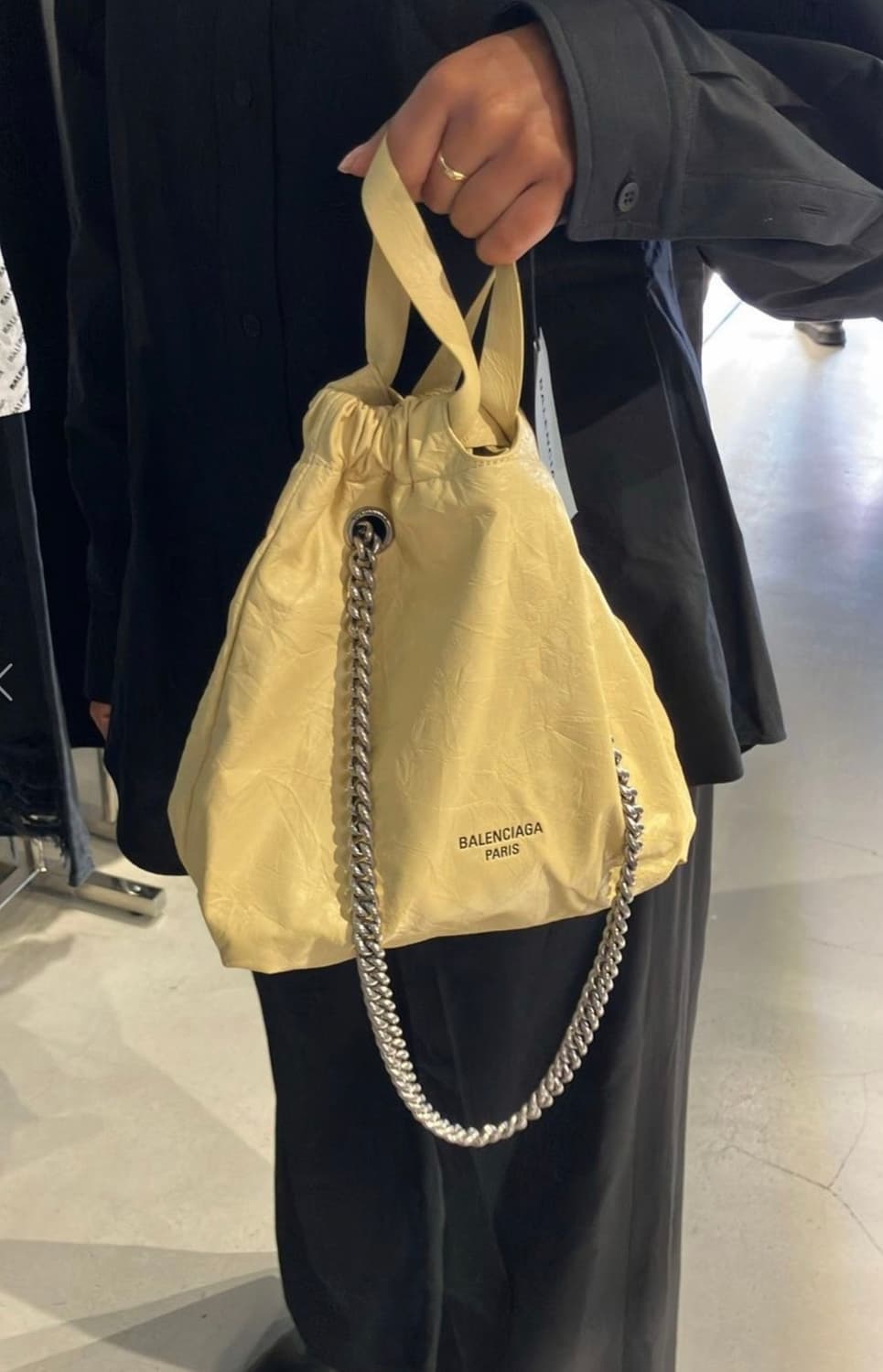 [S]발렌시아가 크러쉬 토트백 숄더백 가방 버터옐로우 컬러 스몰사이즈 상품이미지1