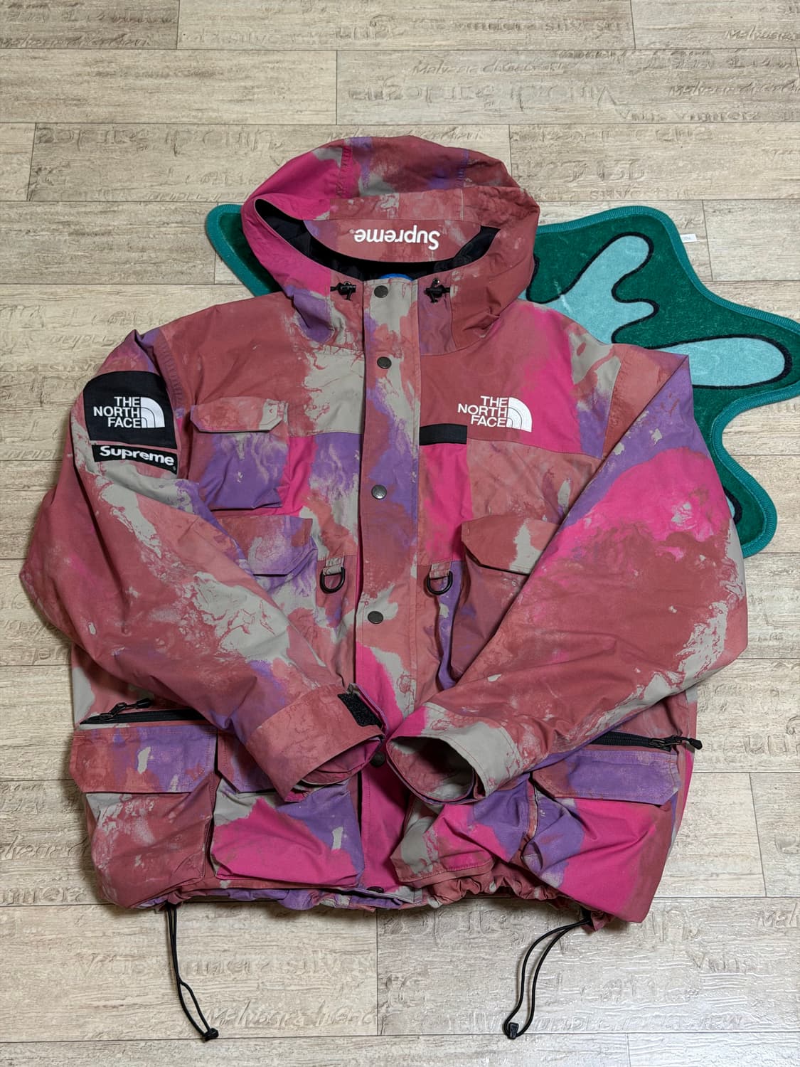 슈프림 노스페이스 카고 자켓 20FW 상품이미지1