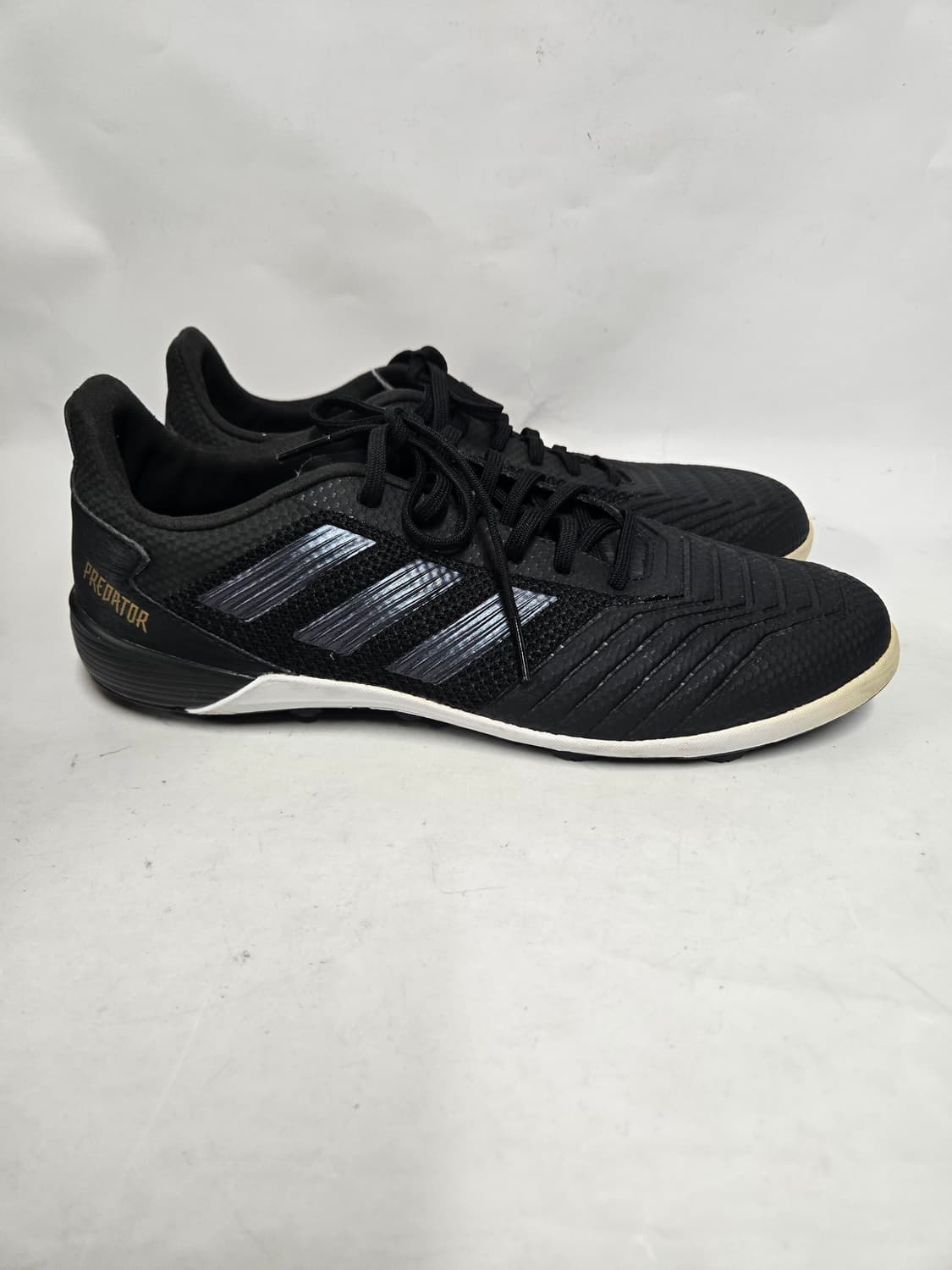 새제품)아디다스 프레데터 19.3 풋살화 265mm 상품이미지1